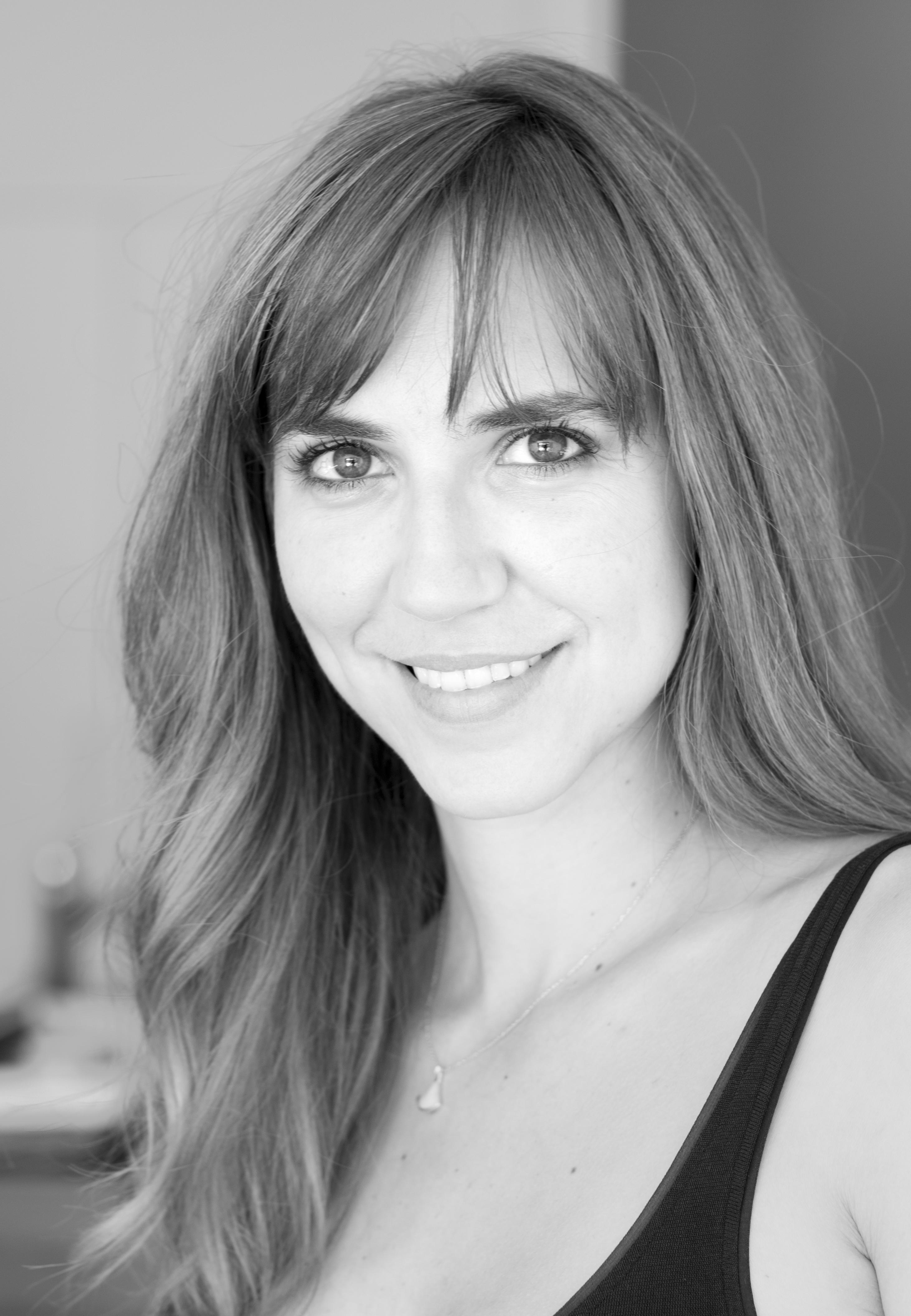 actor Aina Clotet large photo