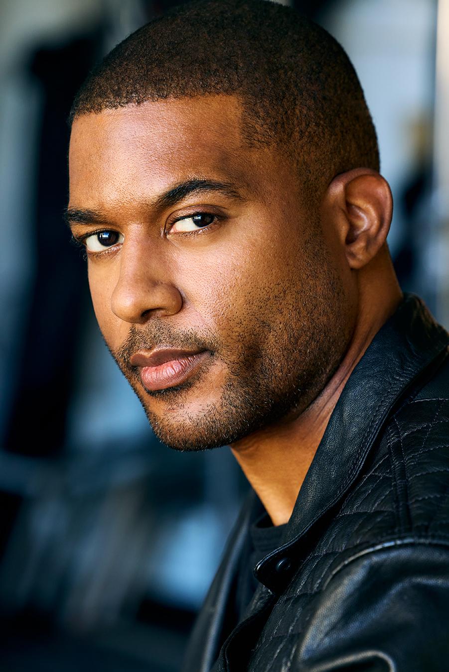 actor James Roch large photo