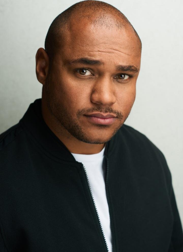 actor Michael Cruse large photo