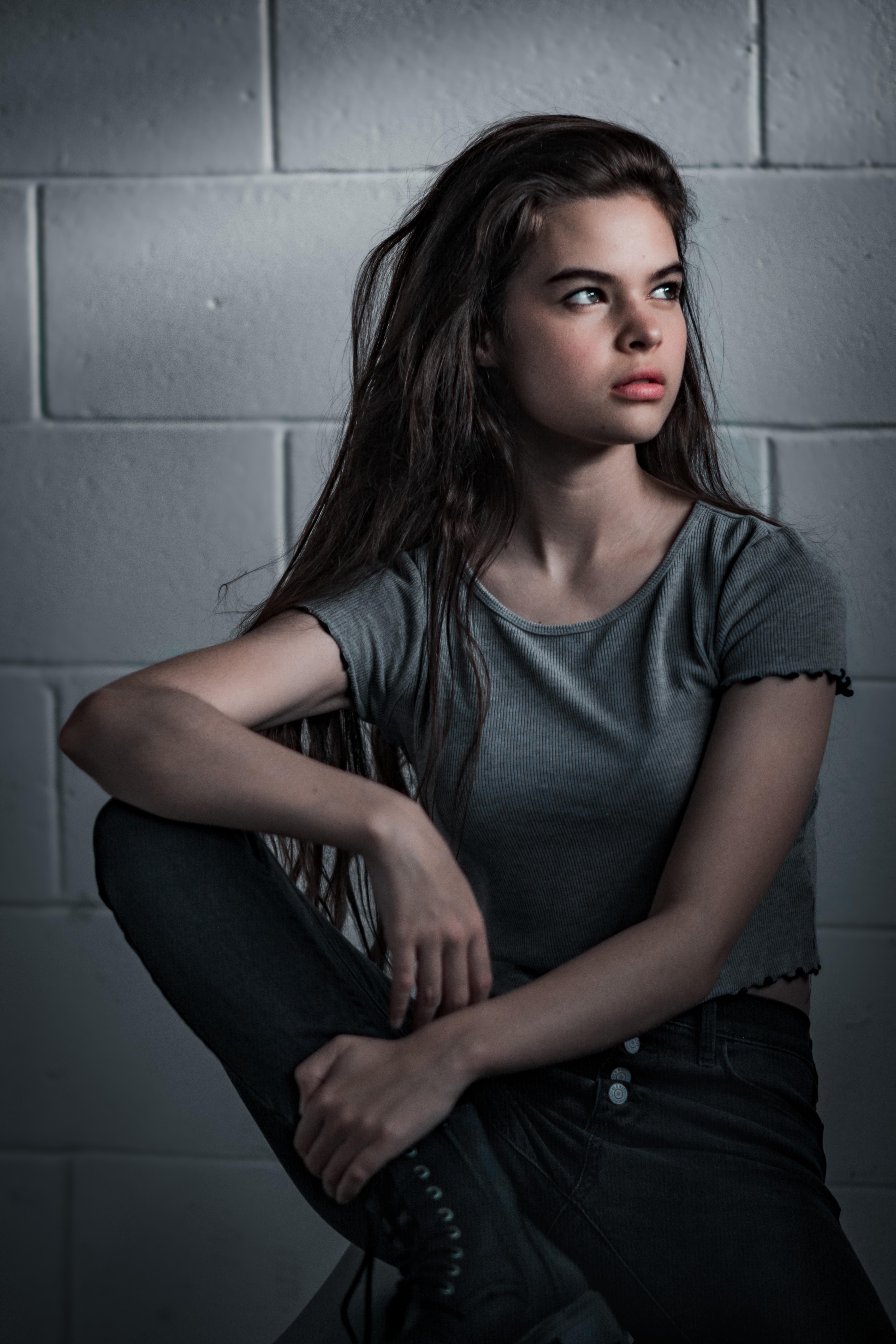 actor Keely Wilson large photo