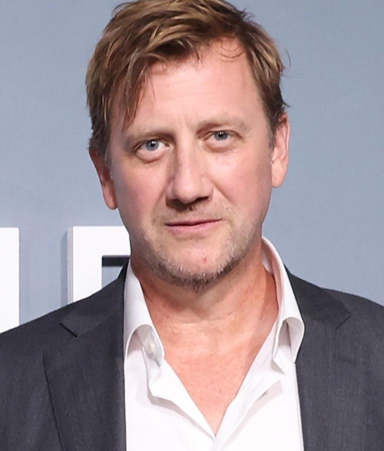 actor Charles Graeber large photo