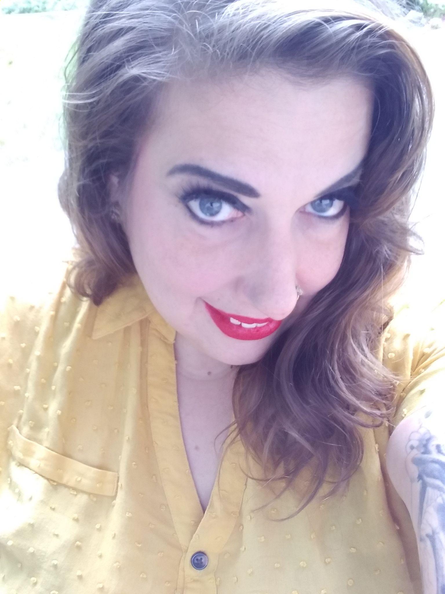 actor Heather Harlow large photo