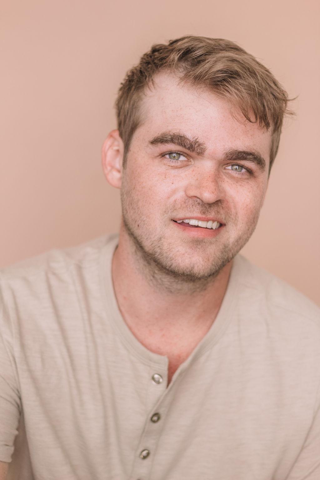 actor Tyler Burke large photo