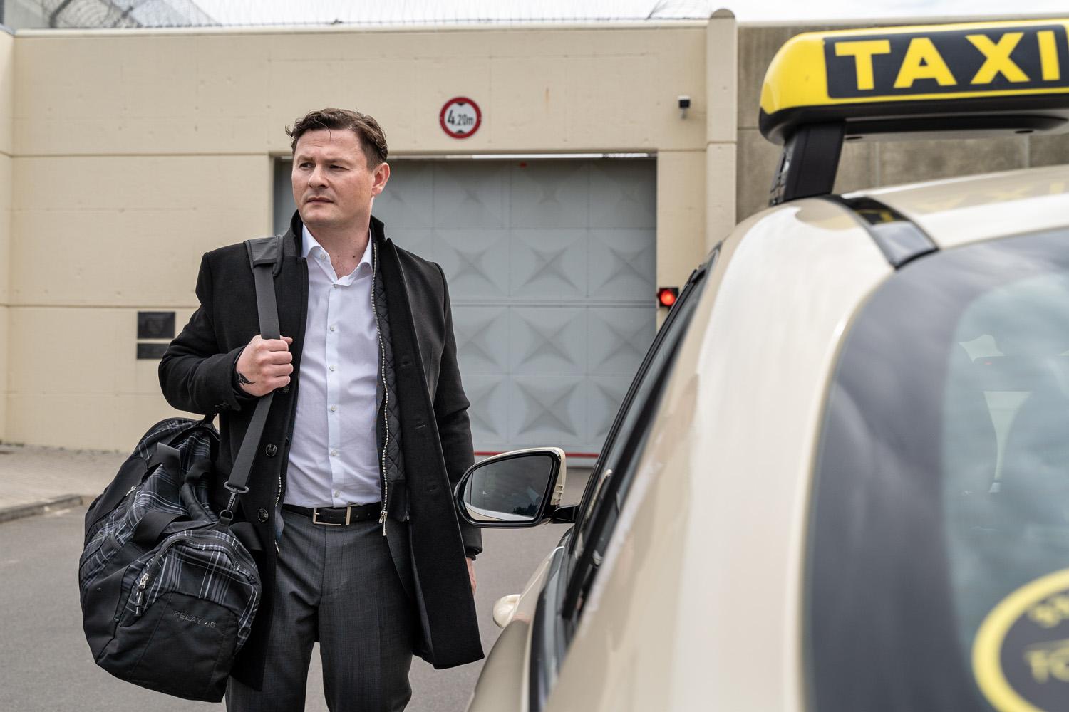 actor Shenja Lacher large photo