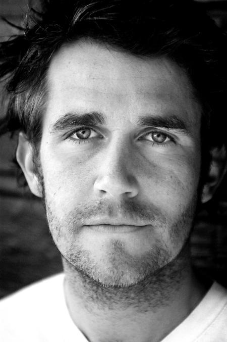 actor Mads Koudal large photo