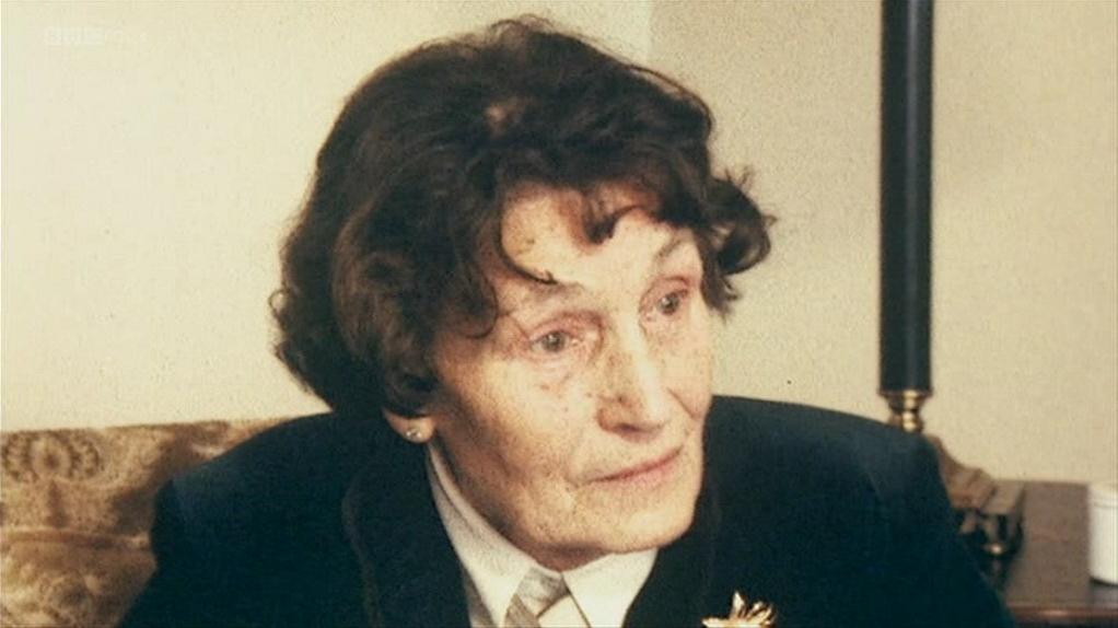 actor Mimi Smith large photo