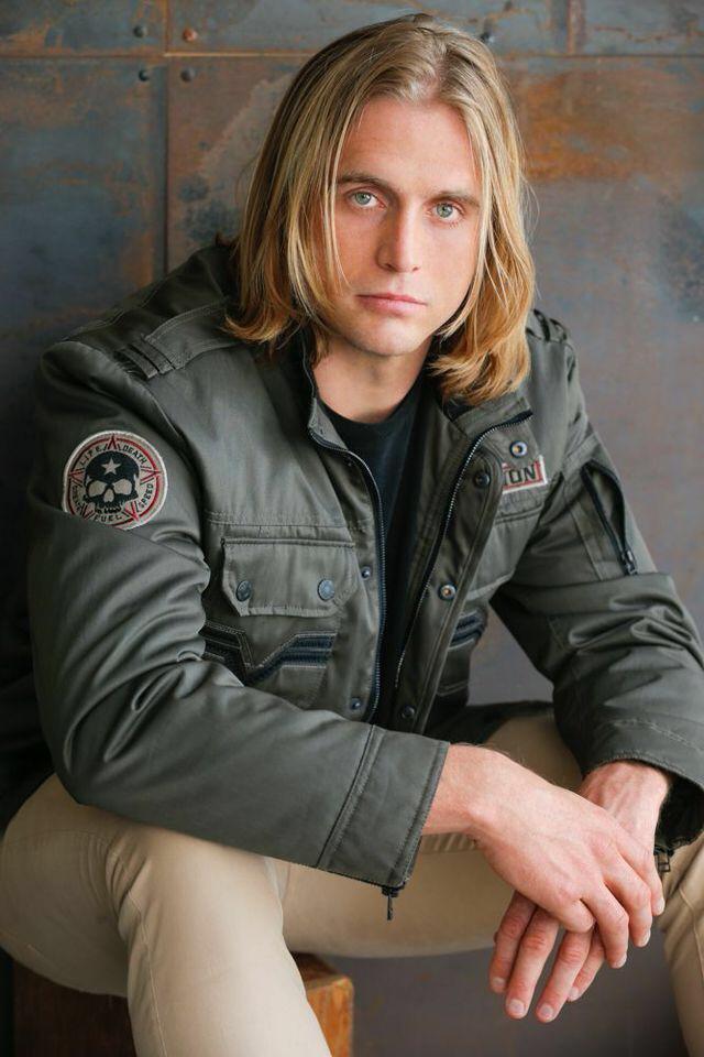 actor Matthew Rogers Harrison large photo