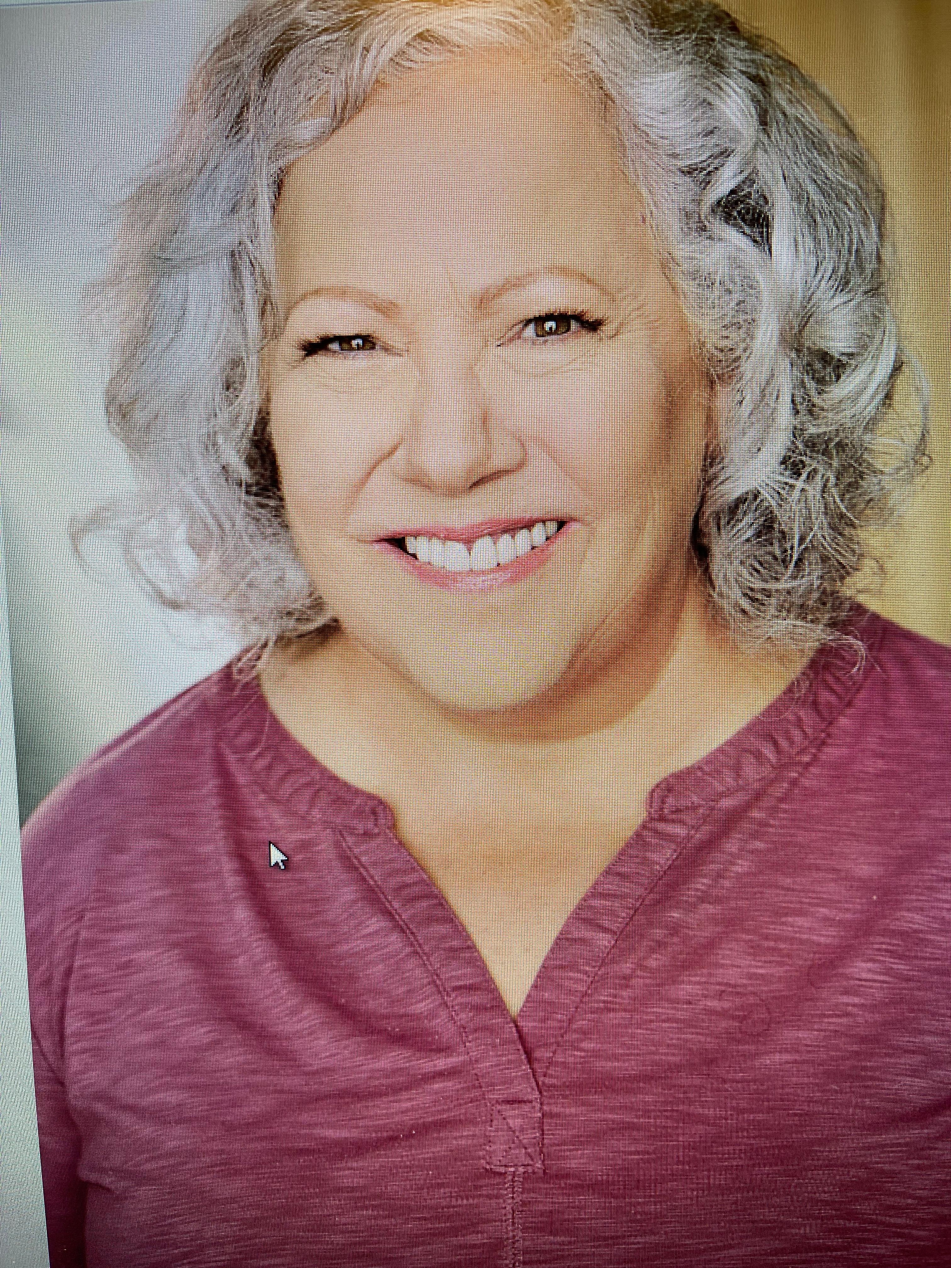 actor Elaine Kratofil large photo