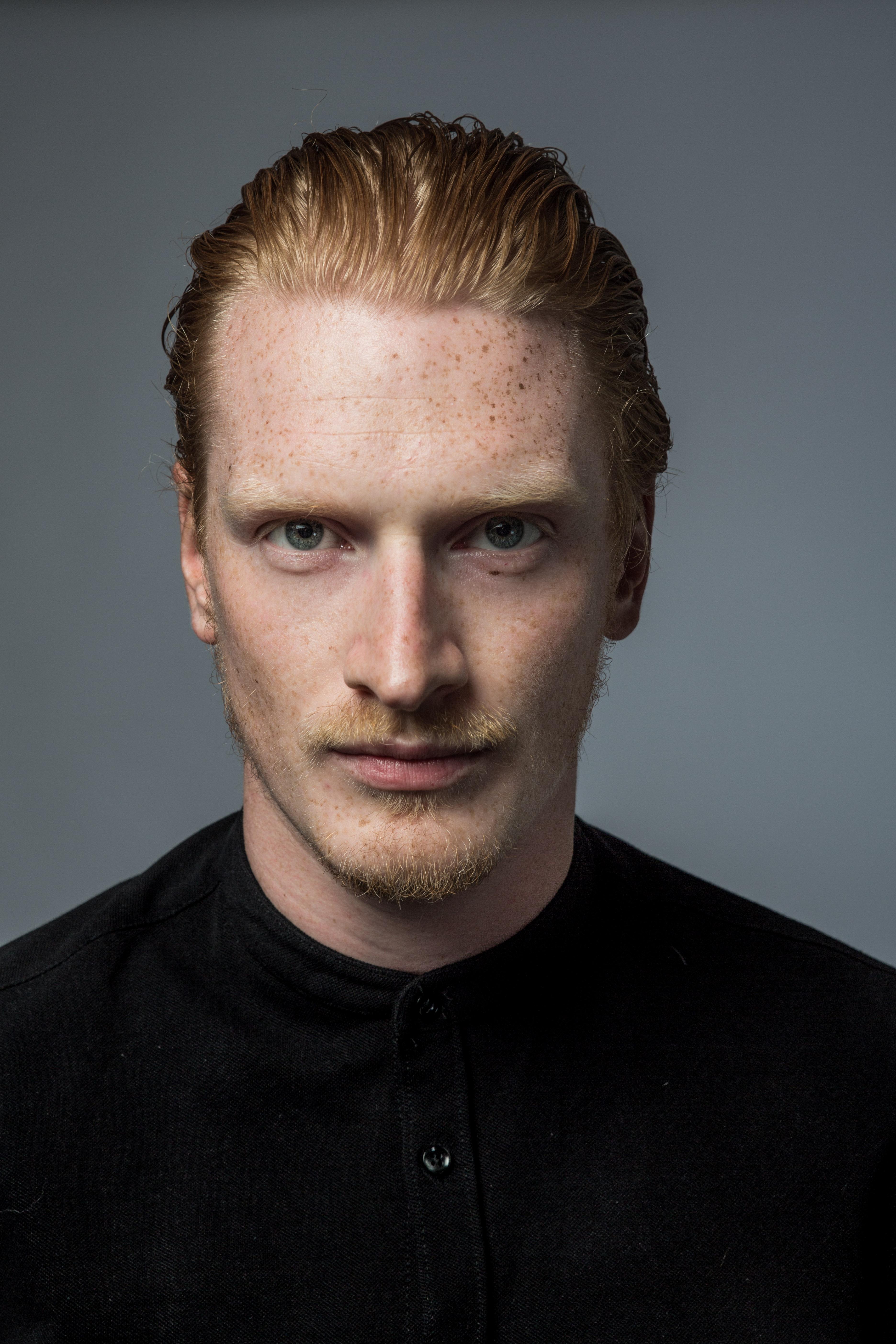 actor Bart Harder large photo