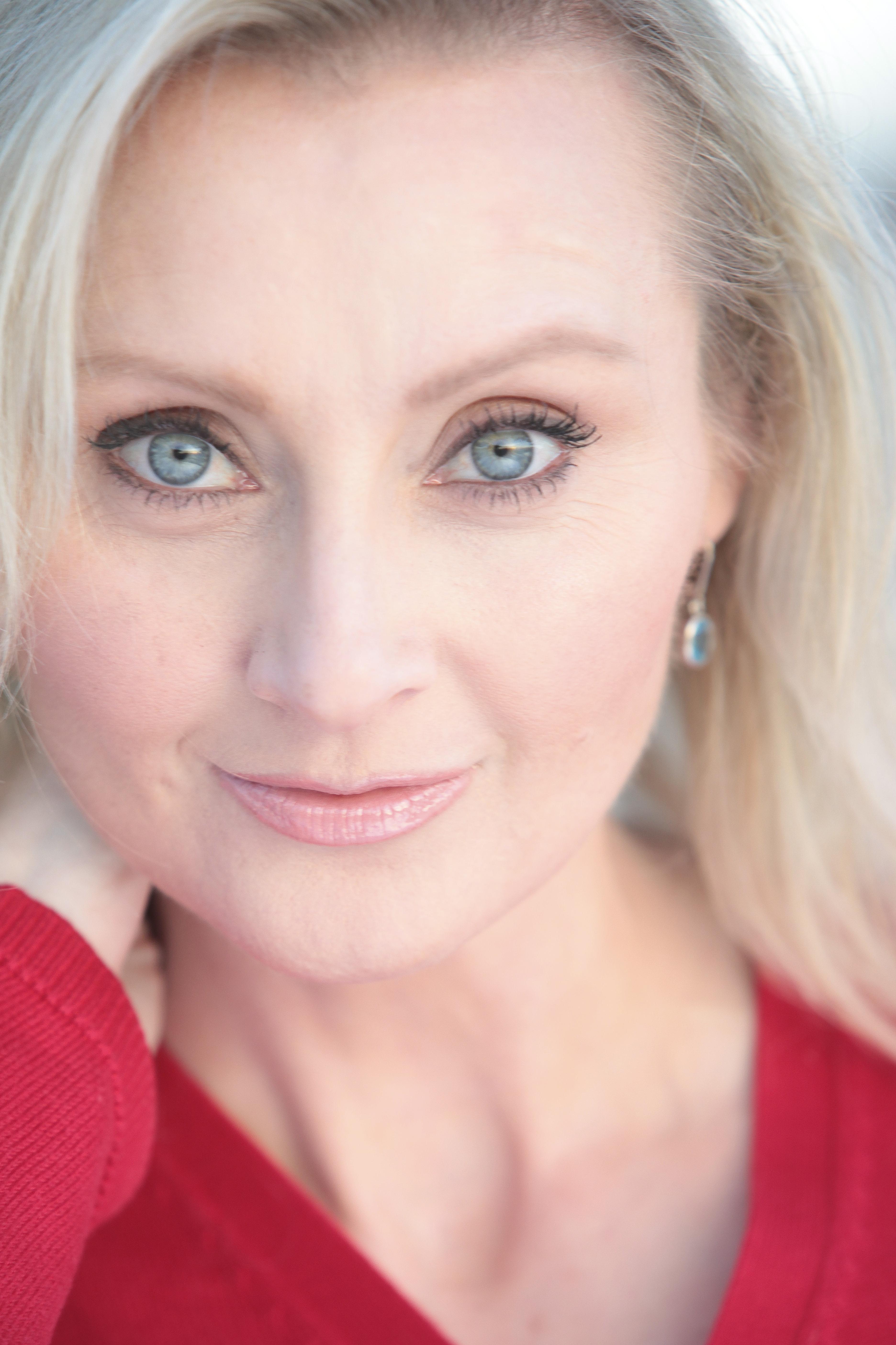 actor Alex Quade large photo