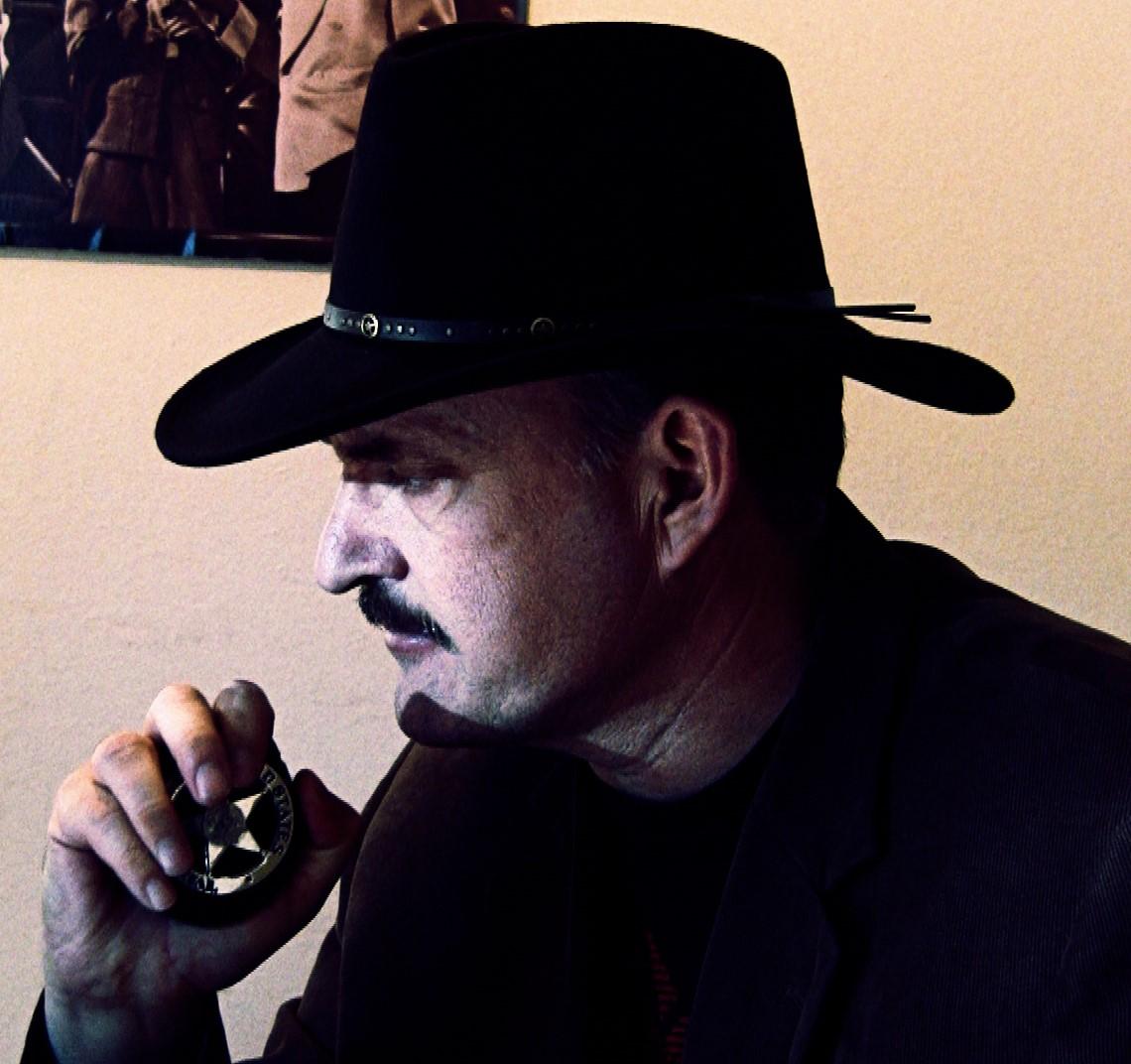 actor Frank Forbes large photo