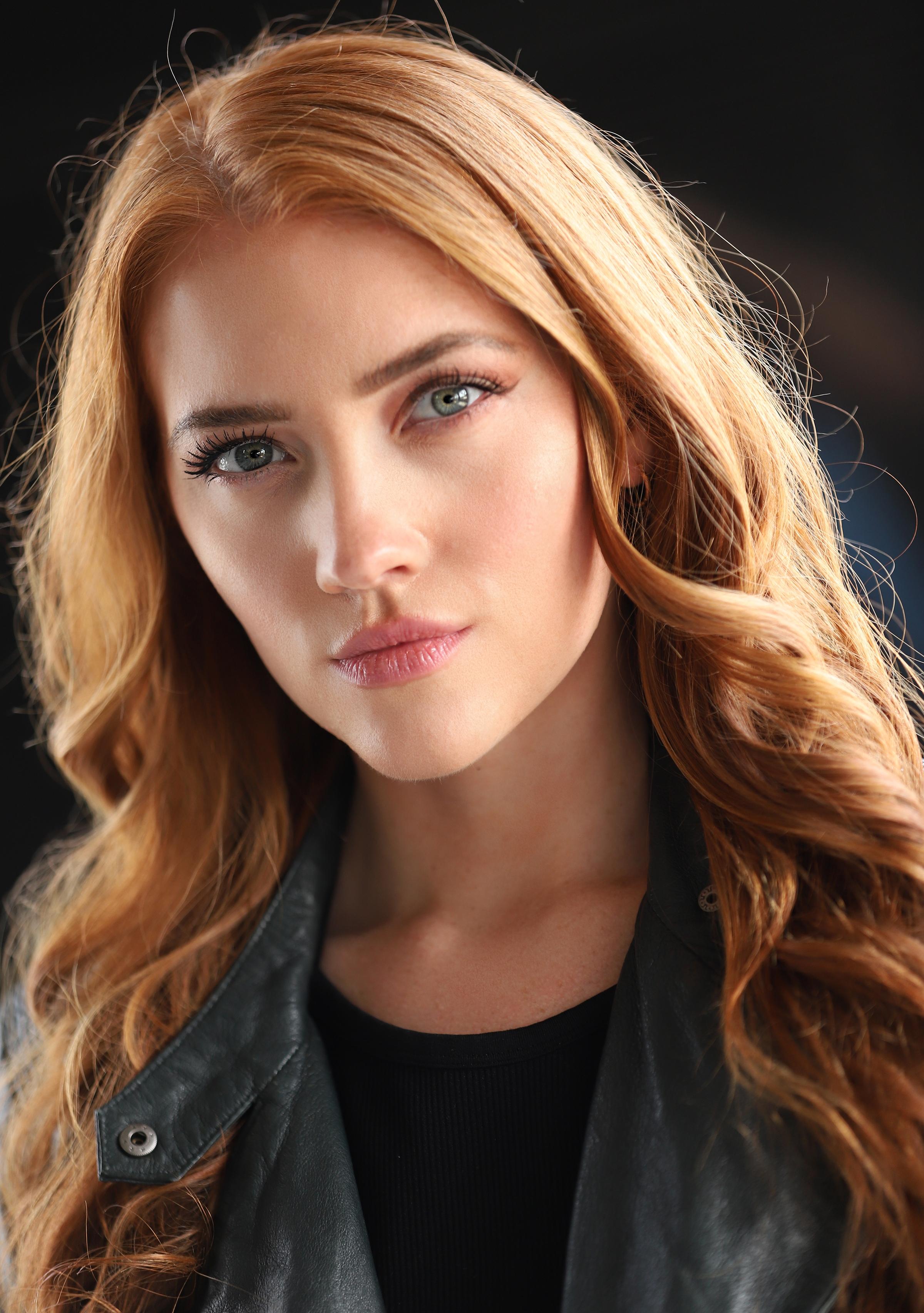 actor Mikayla Iverson large photo