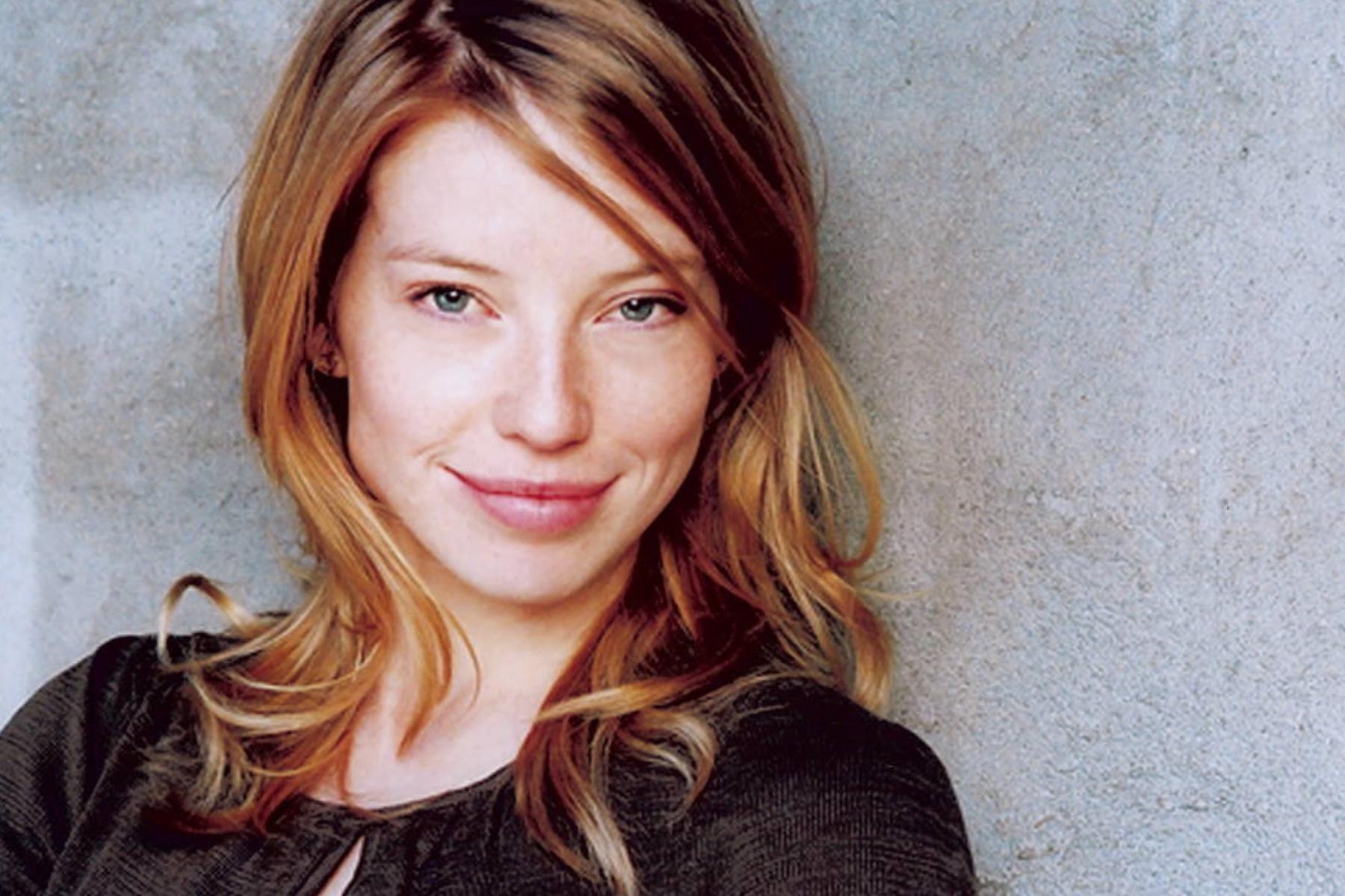 actor Joanna Douglas large photo