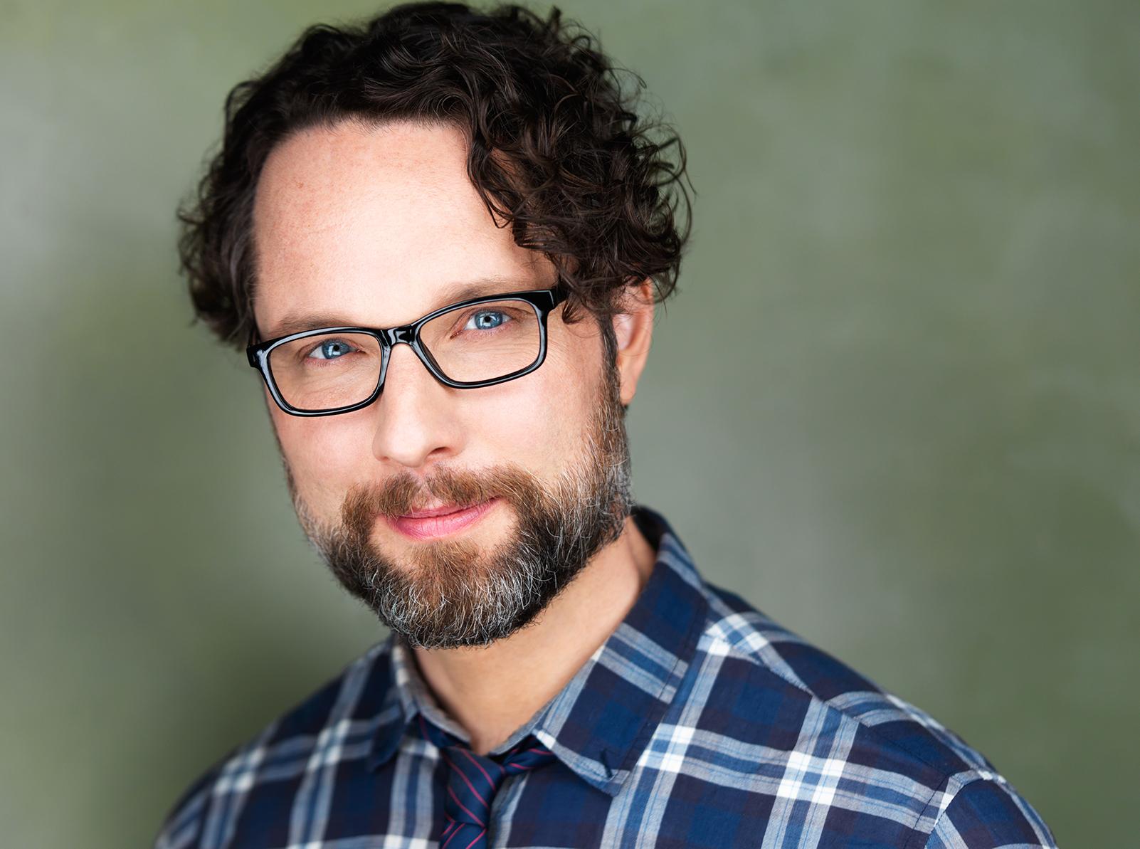 actor Adam Bradley large photo