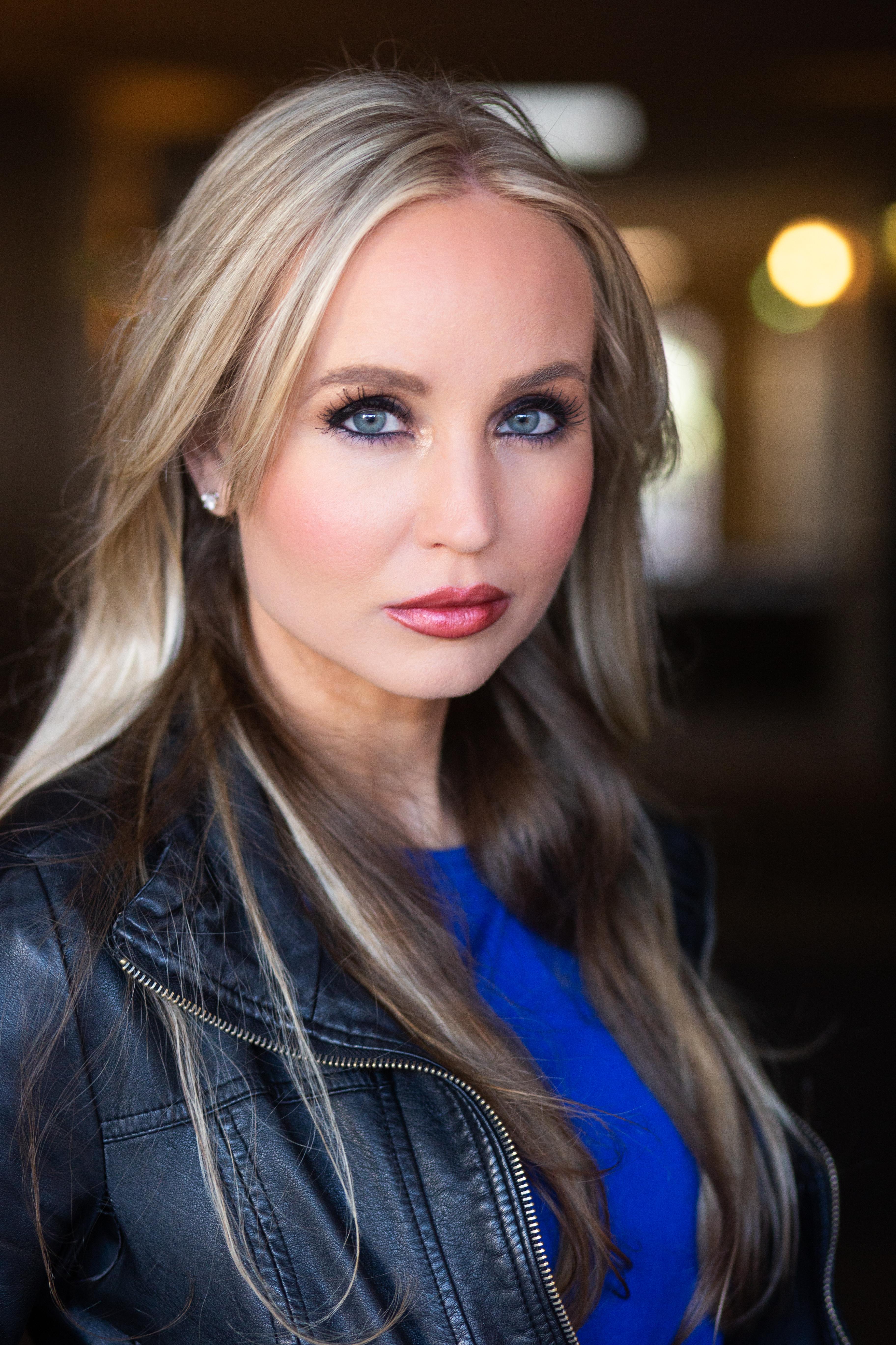 actor Rebekah Lynn Bruflodt large photo