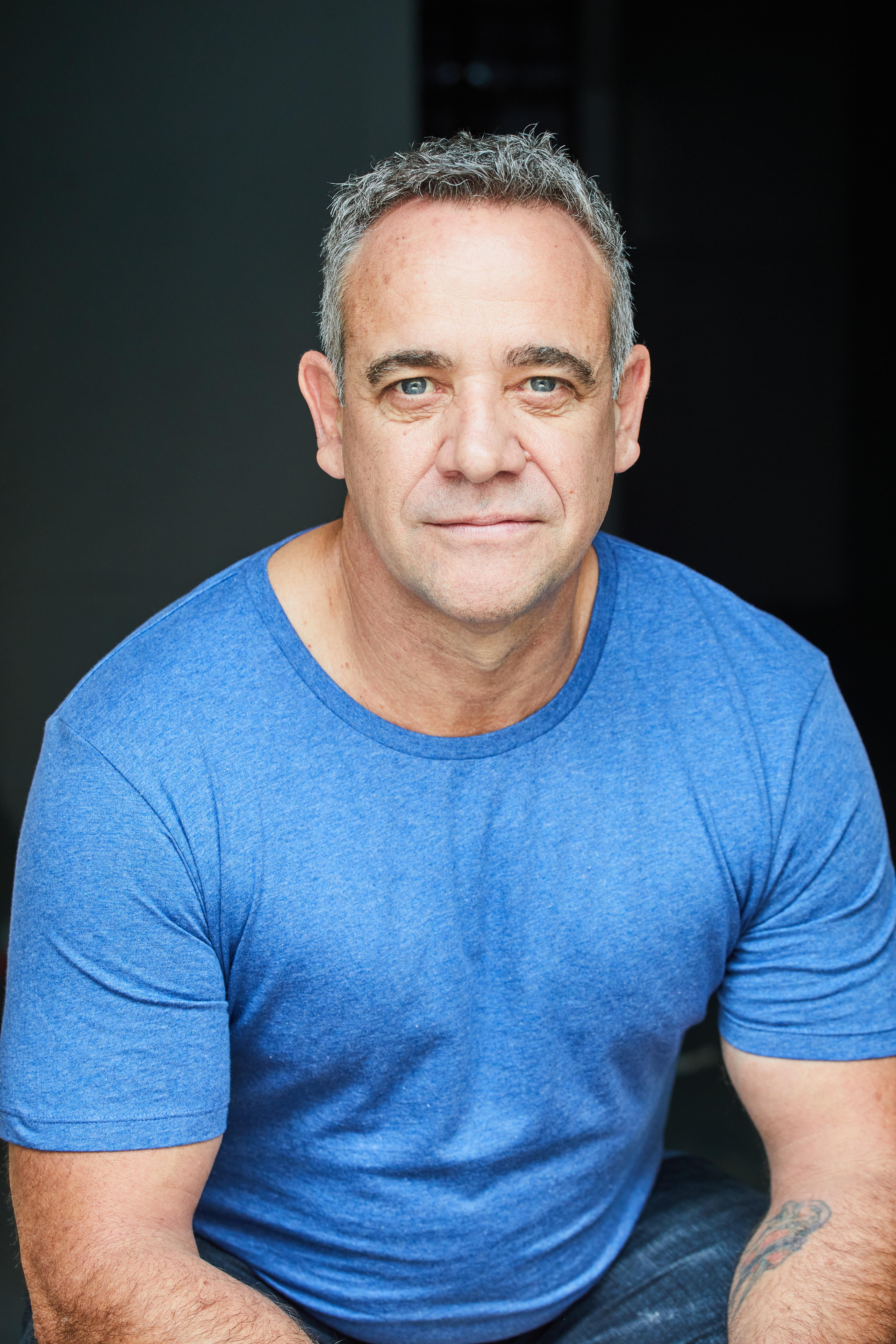 actor Richard Huggett large photo