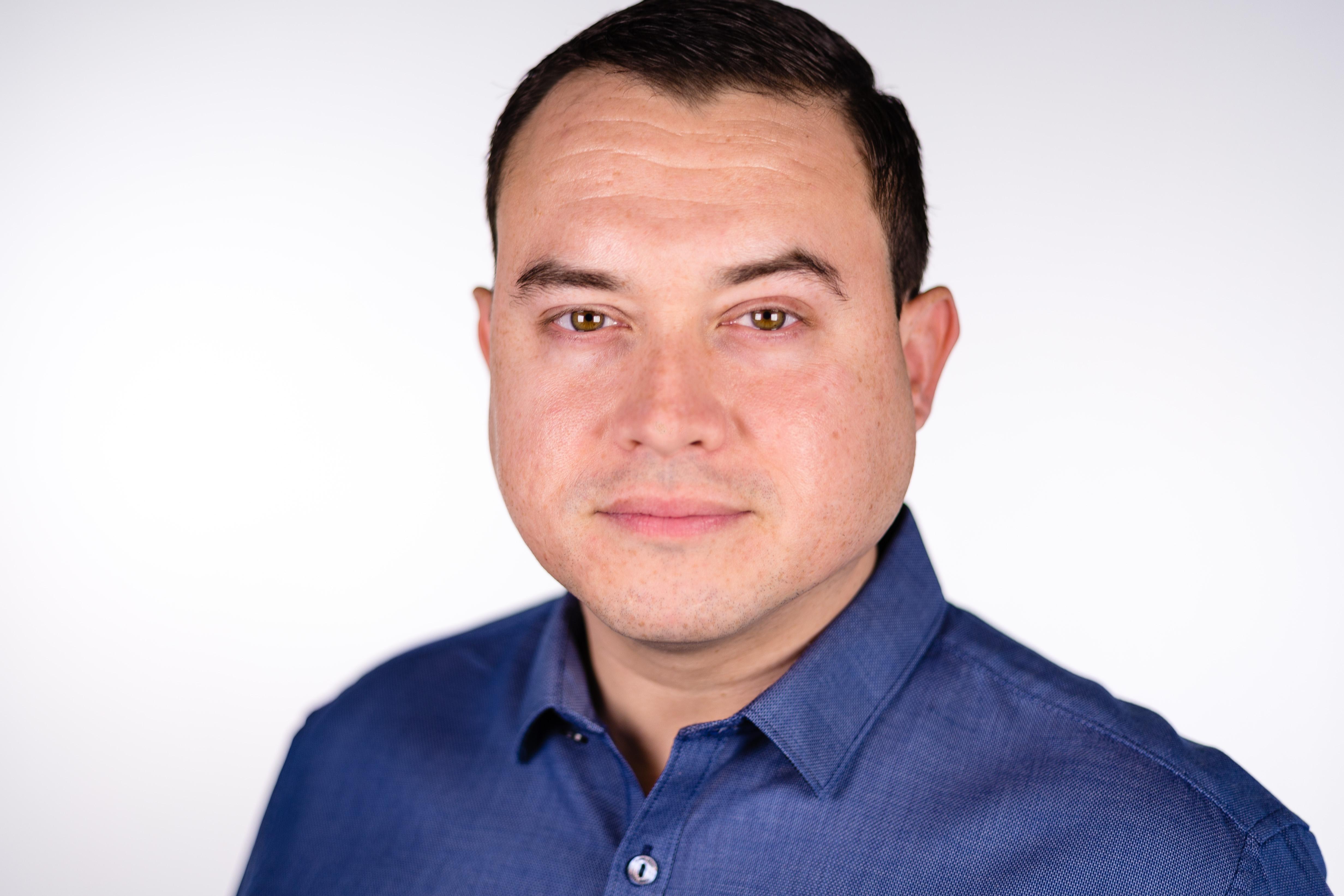 actor Rich Cooke large photo