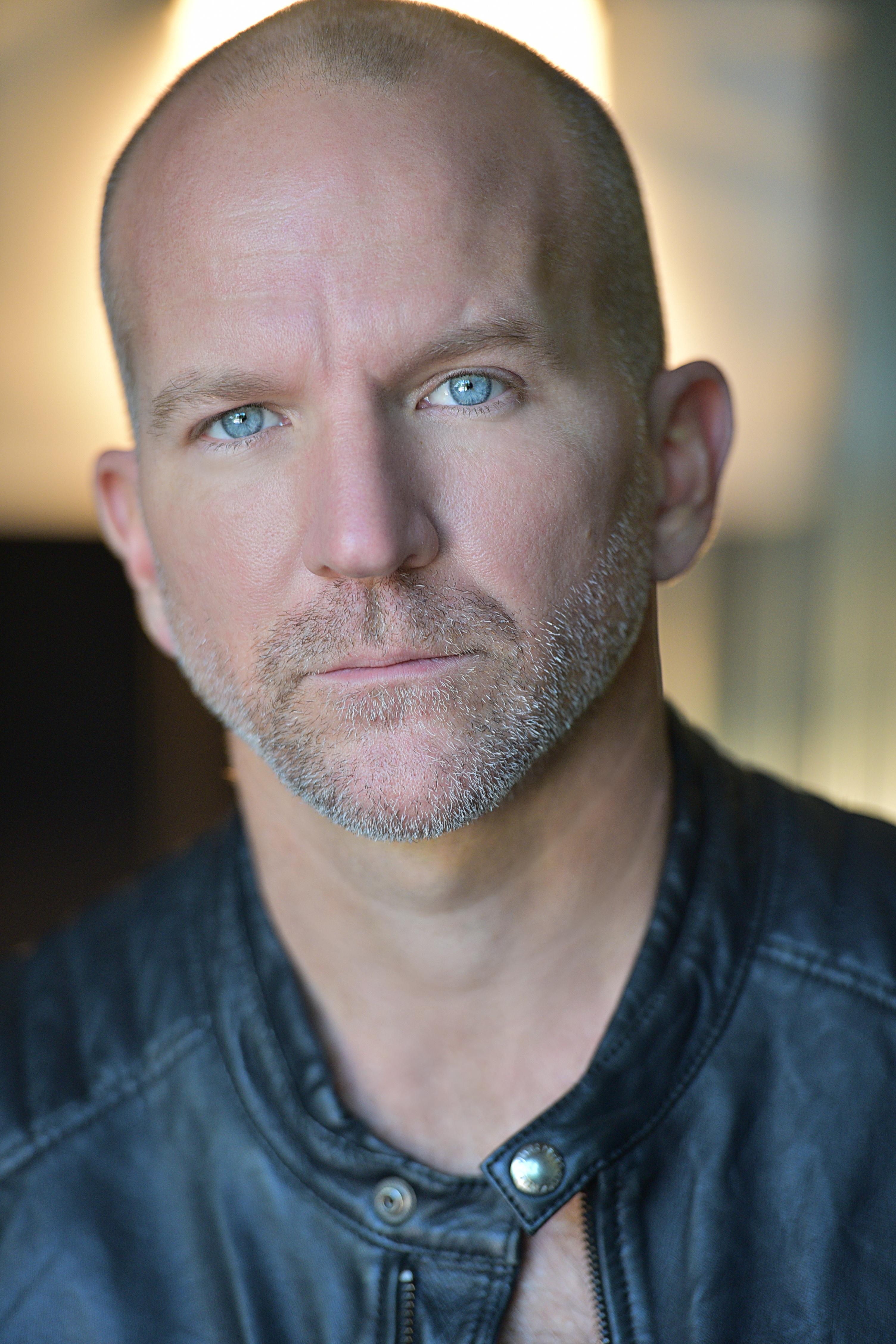 actor Brionne Davis large photo