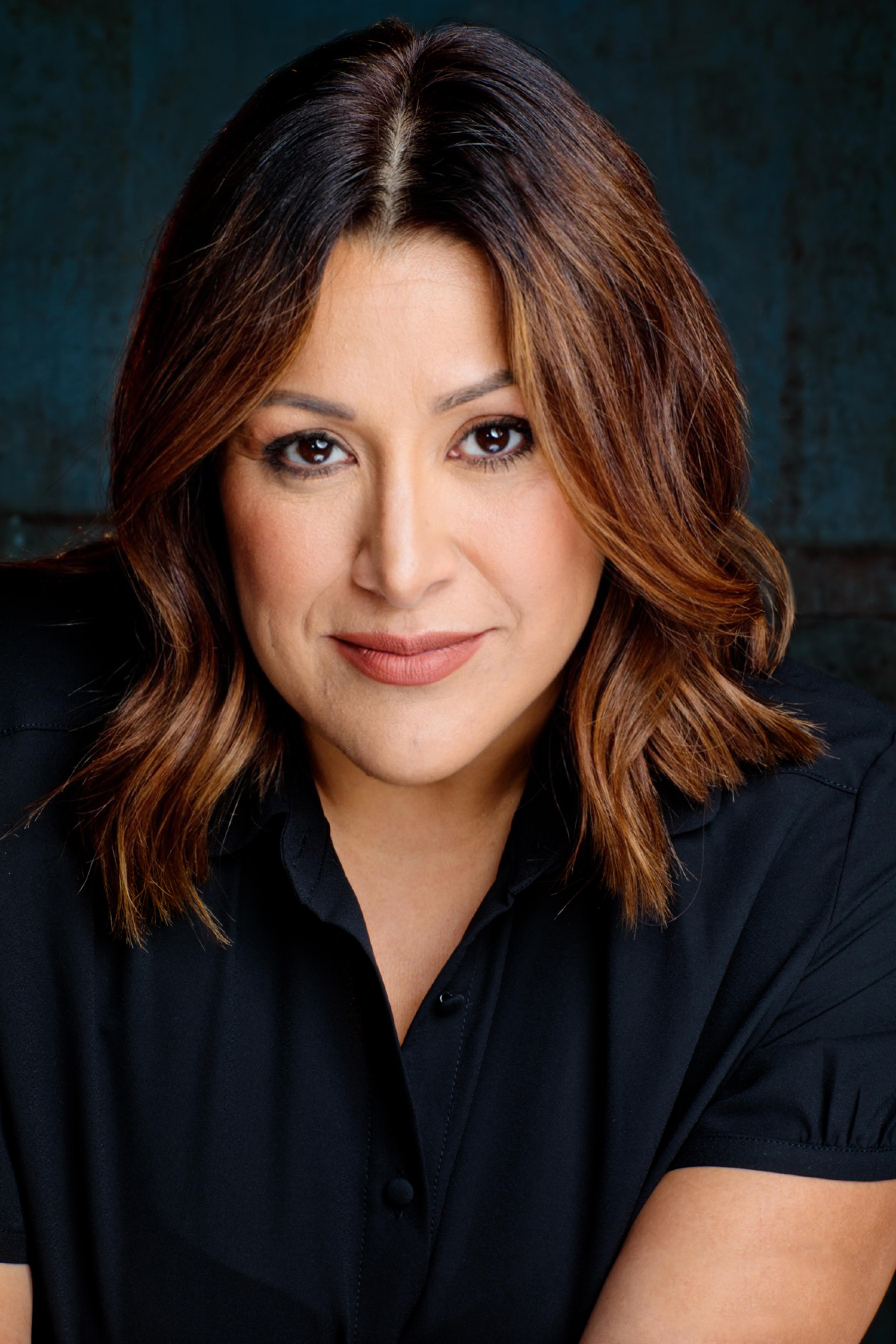 actor Yelyna De Leon large photo