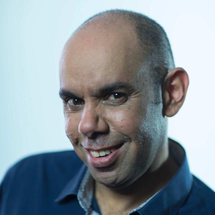 actor Steven Oliver large photo