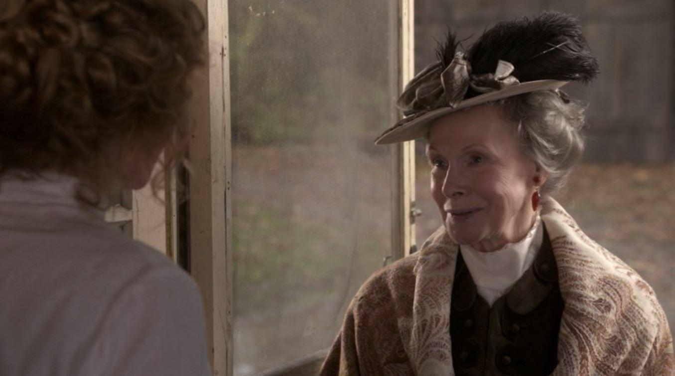 actor Diana Leblanc large photo