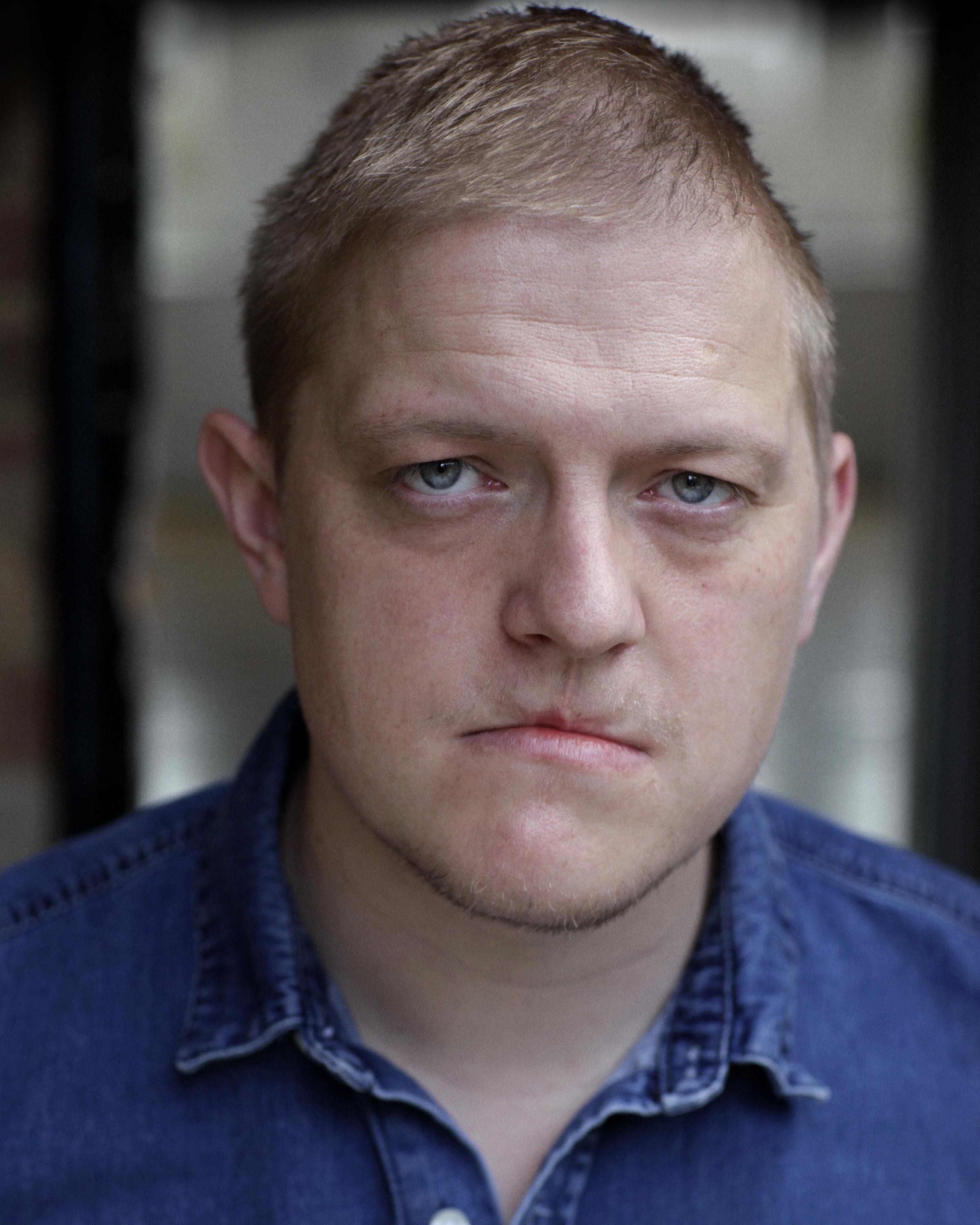 actor Shaun Mason large photo