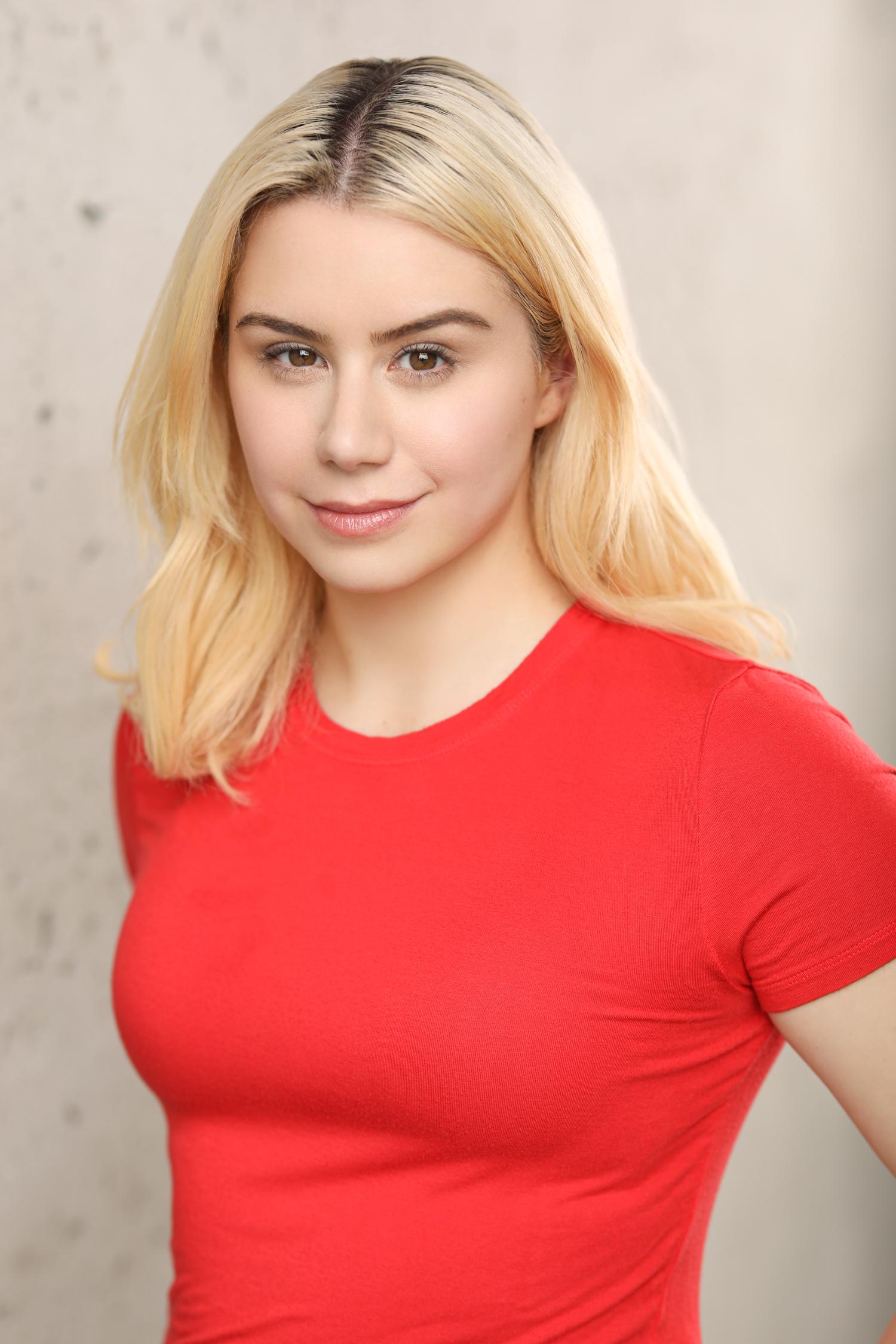 actor Kate Ely large photo