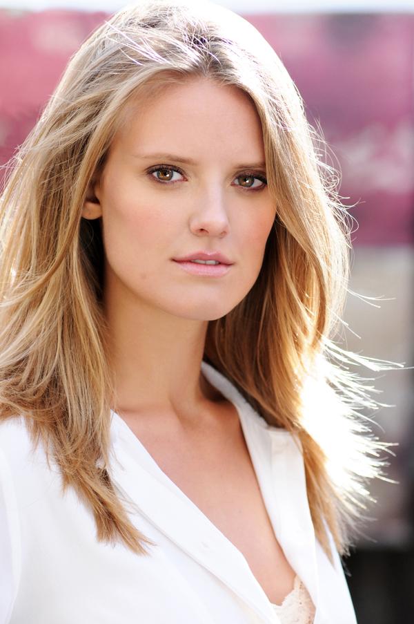 actor Meg Braden large photo