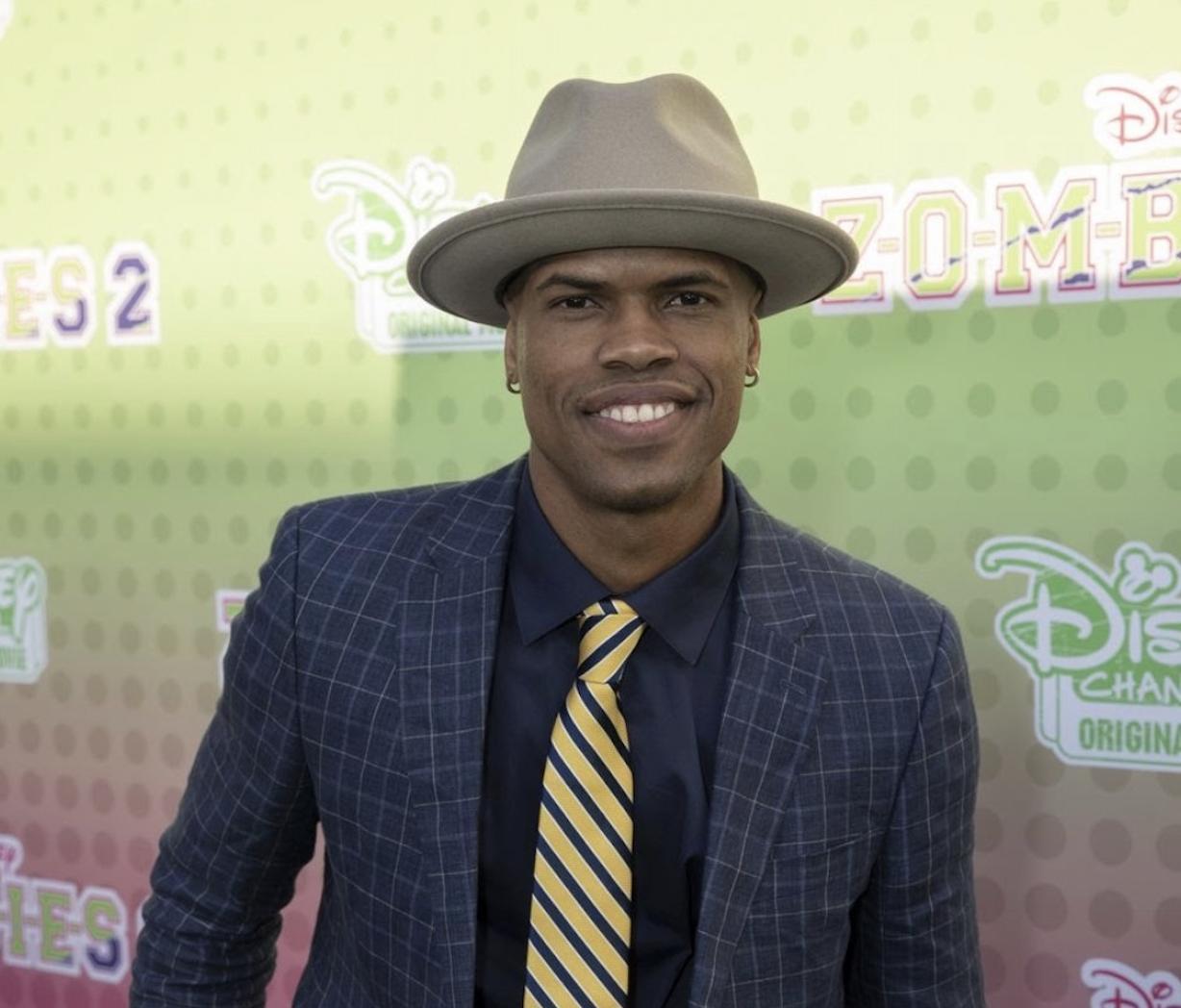 actor Phil Wright large photo