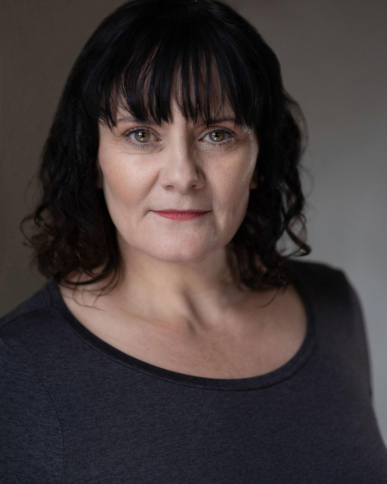 actor Jennifer Banks large photo