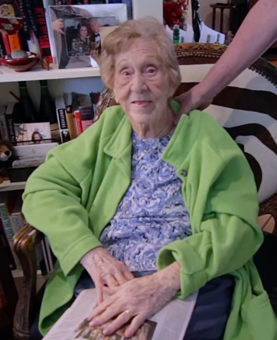 actor Gloria Stone large photo