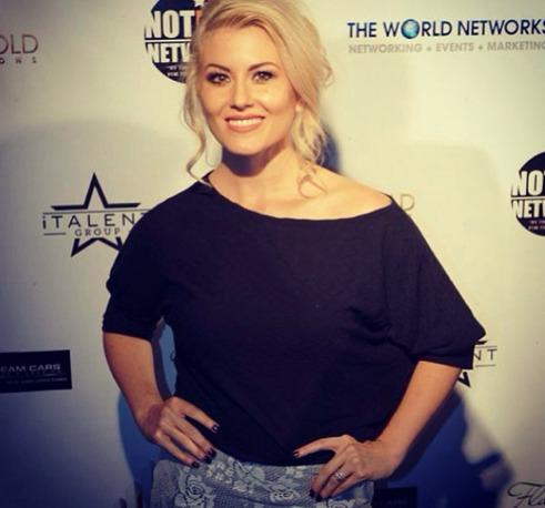 actor Kelli Breslin large photo