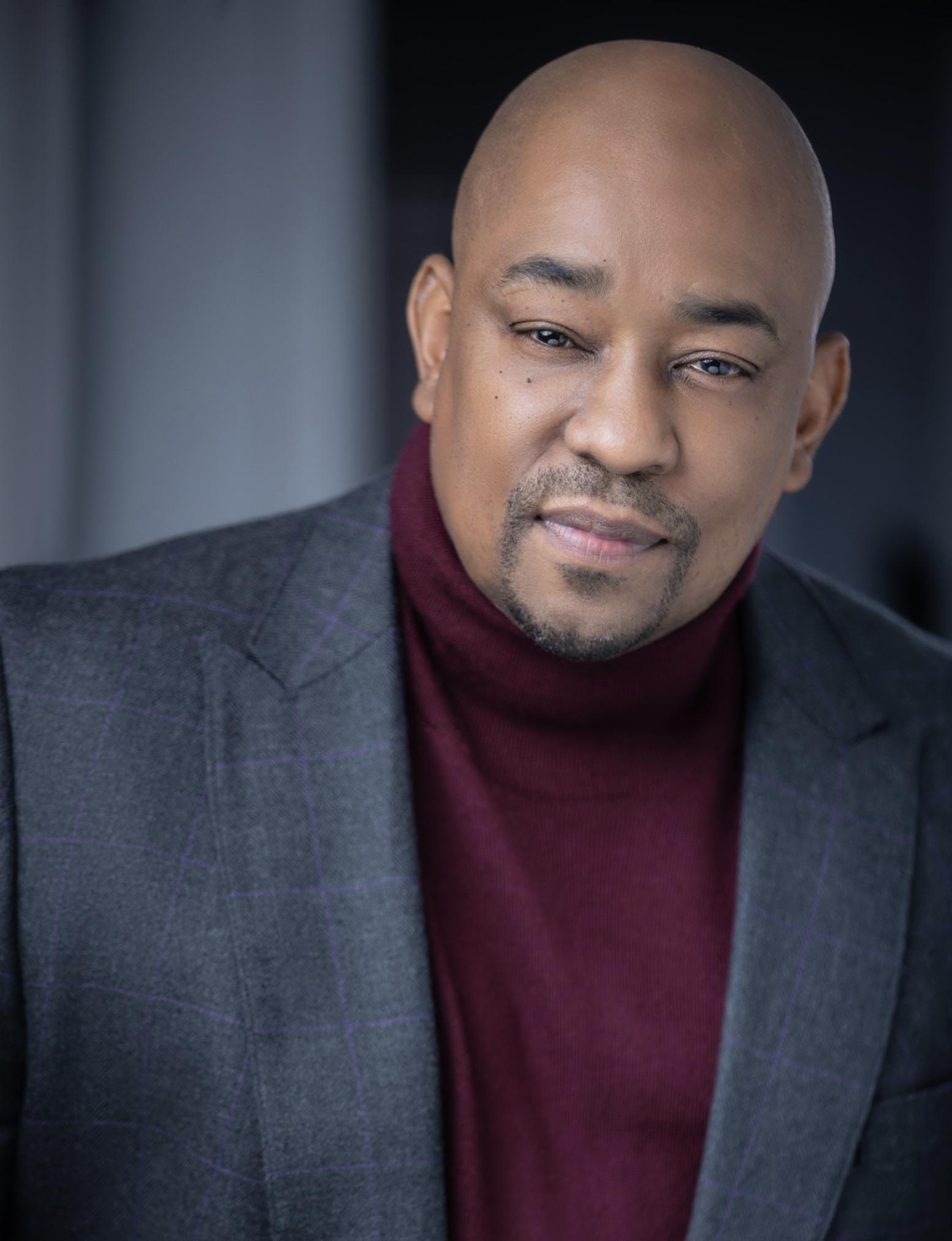 actor Dennis L.A. White large photo