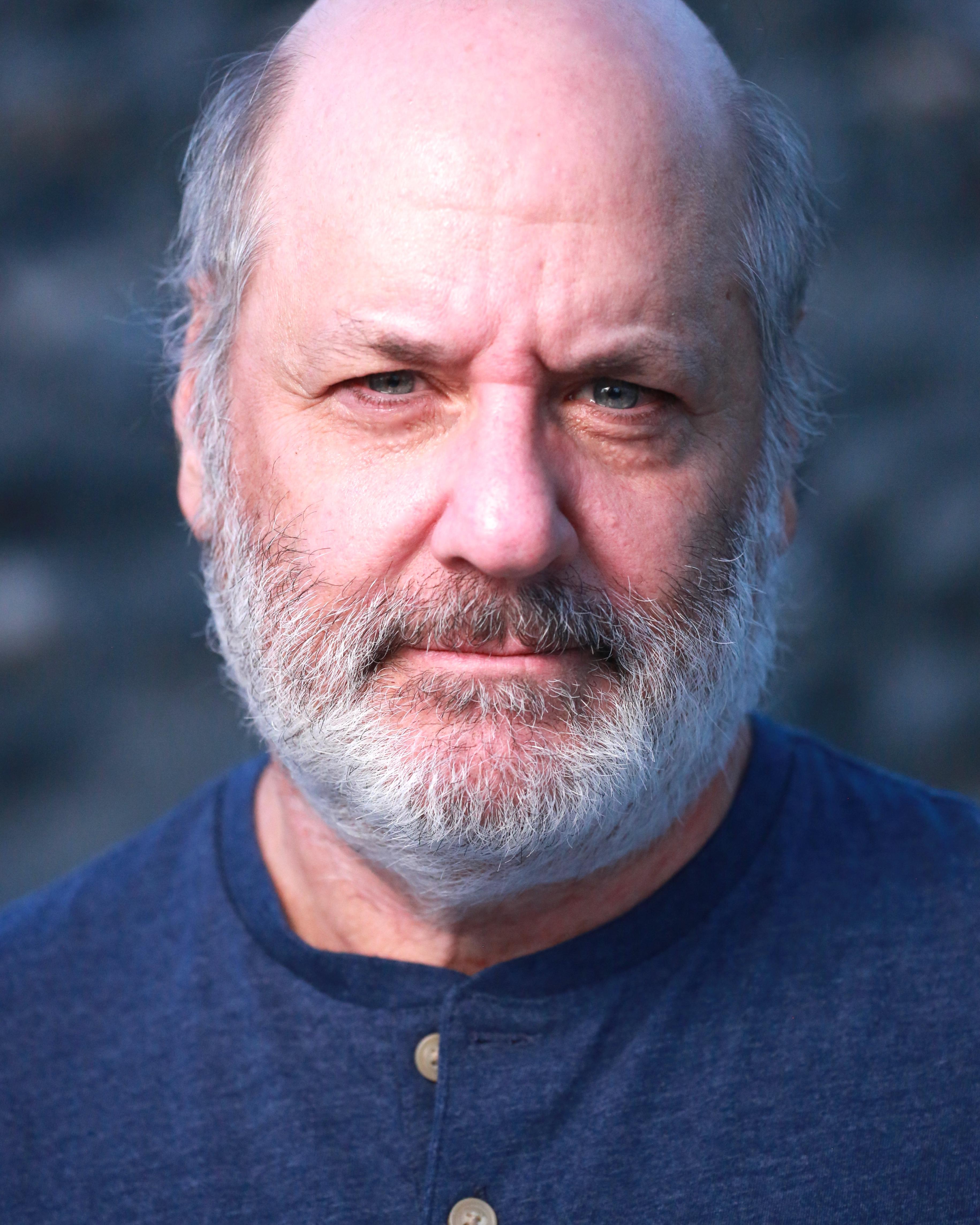 actor Elliott Mayer large photo