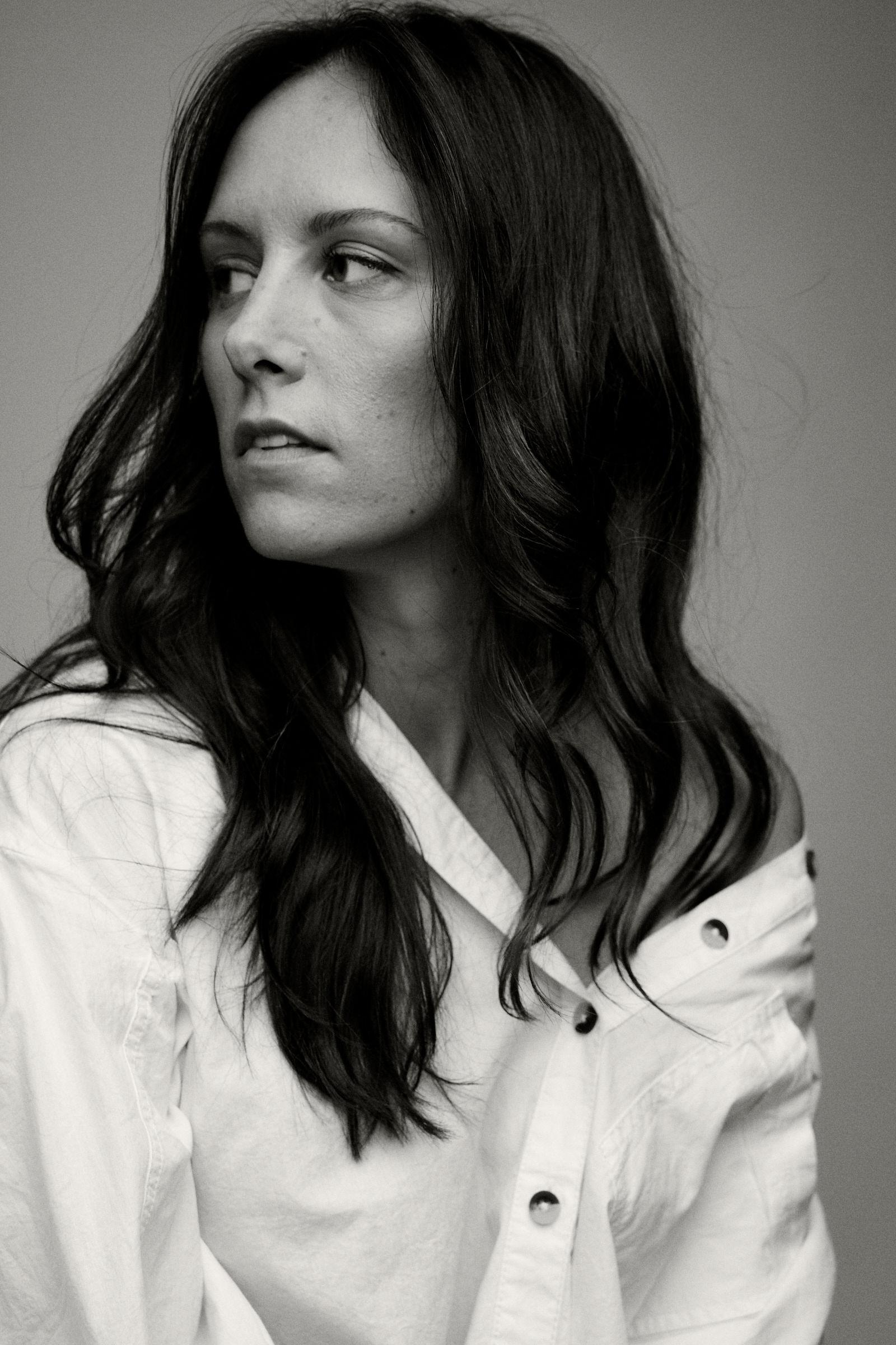 actor Laura Kennon large photo