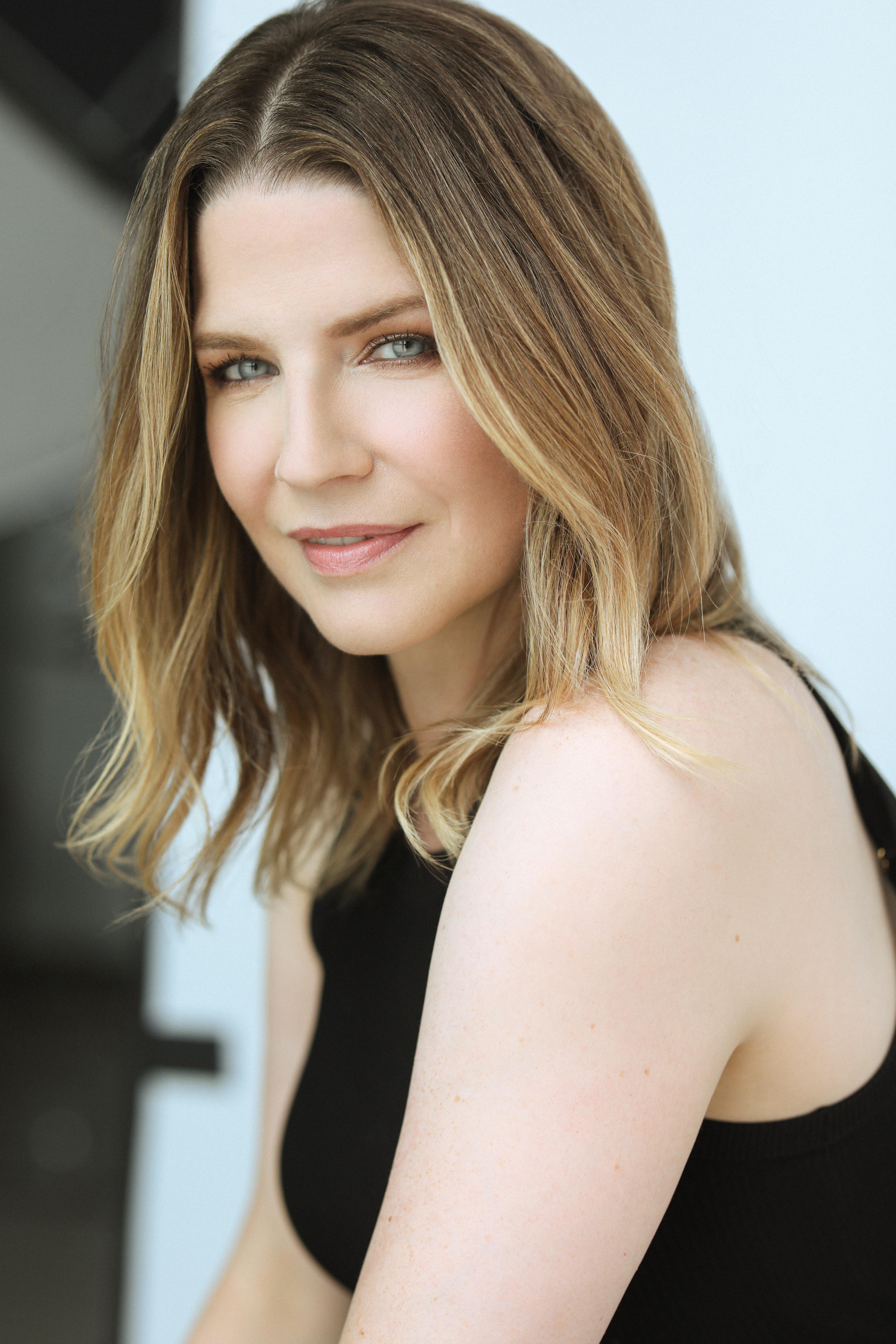 actor Alisen Down large photo