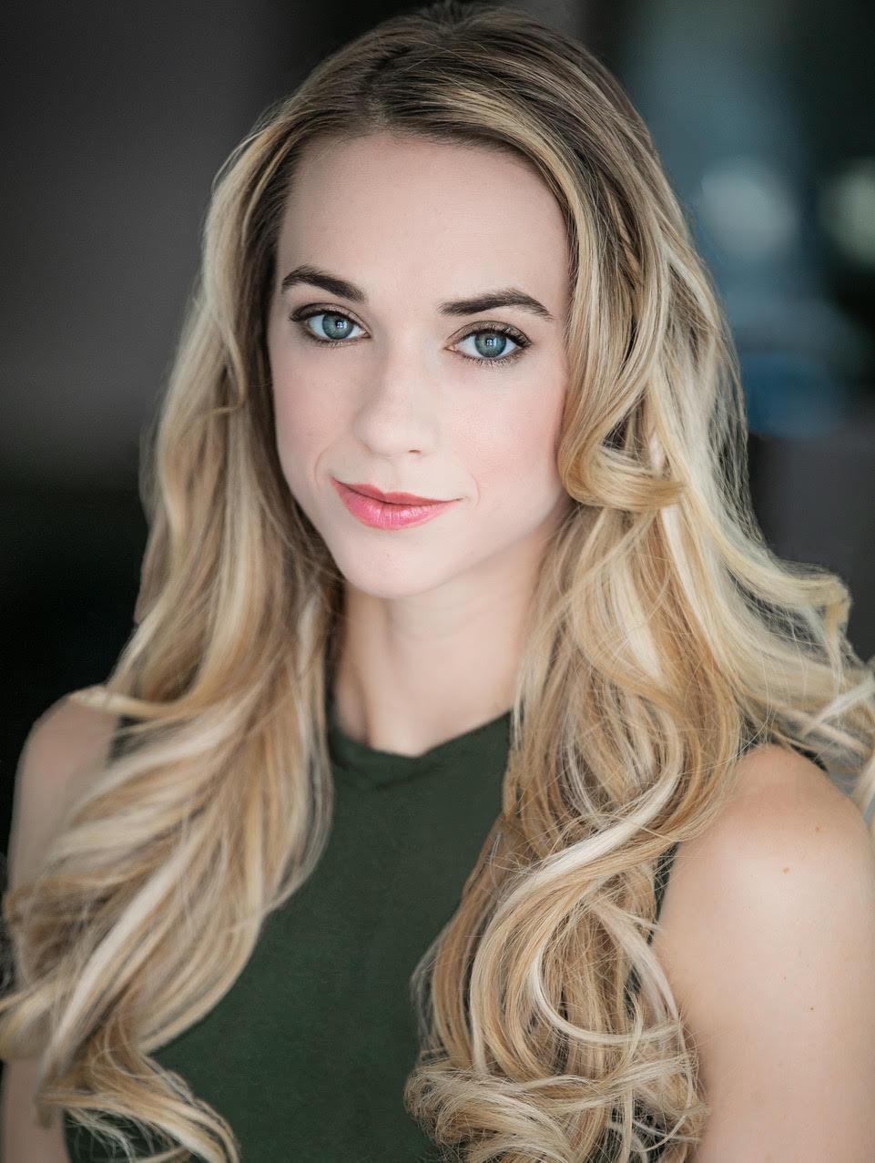 actor Allie Sparks large photo