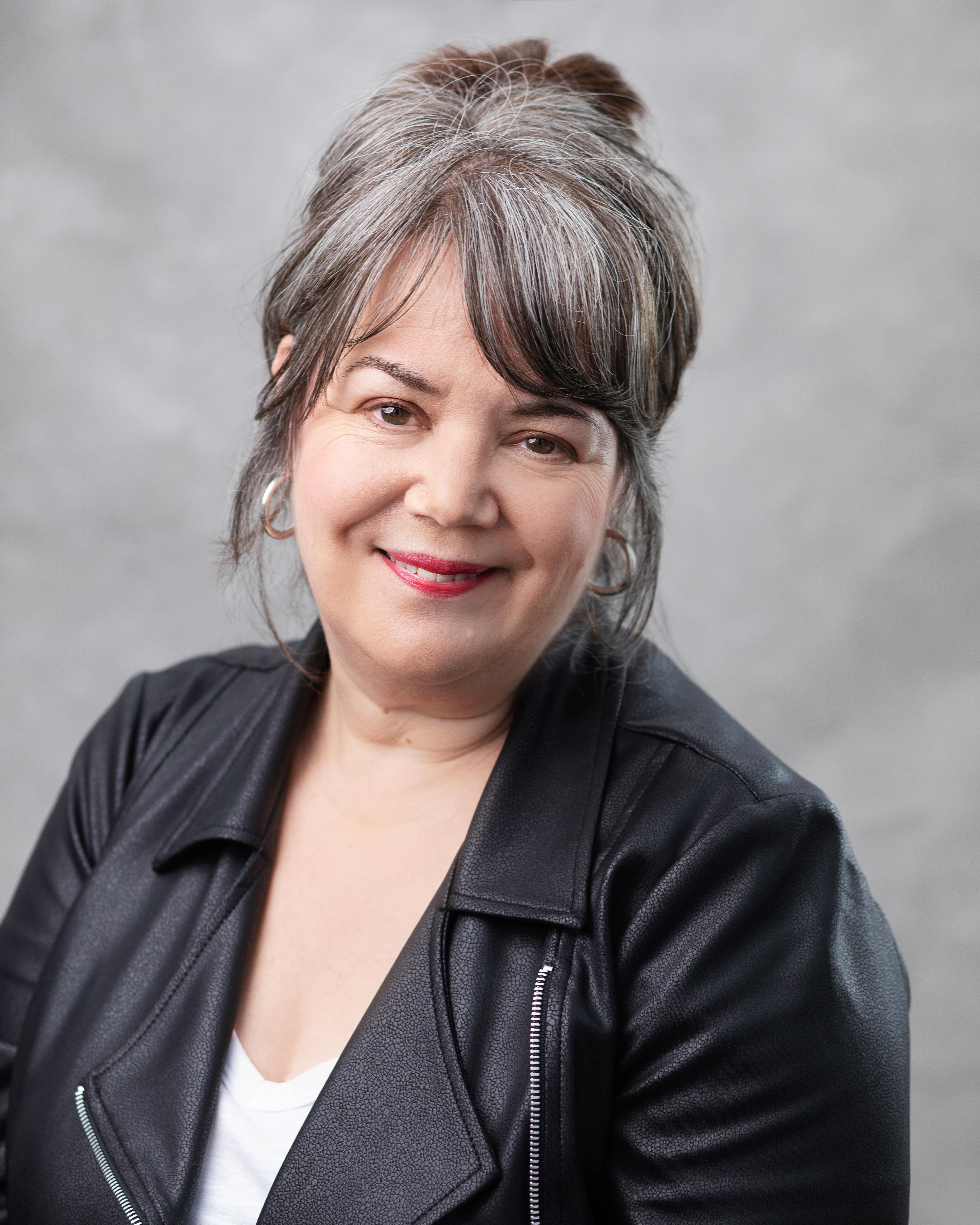 actor Julie Barclay large photo