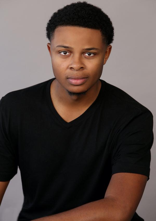 actor Noah Diggs large photo