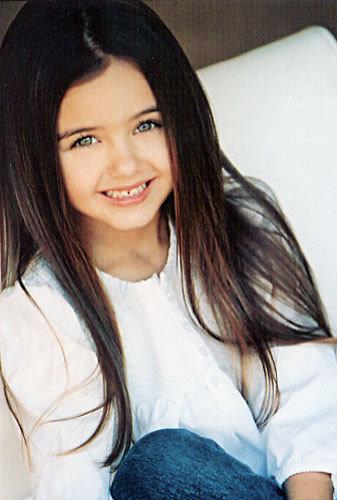 actor Shyann McClure large photo