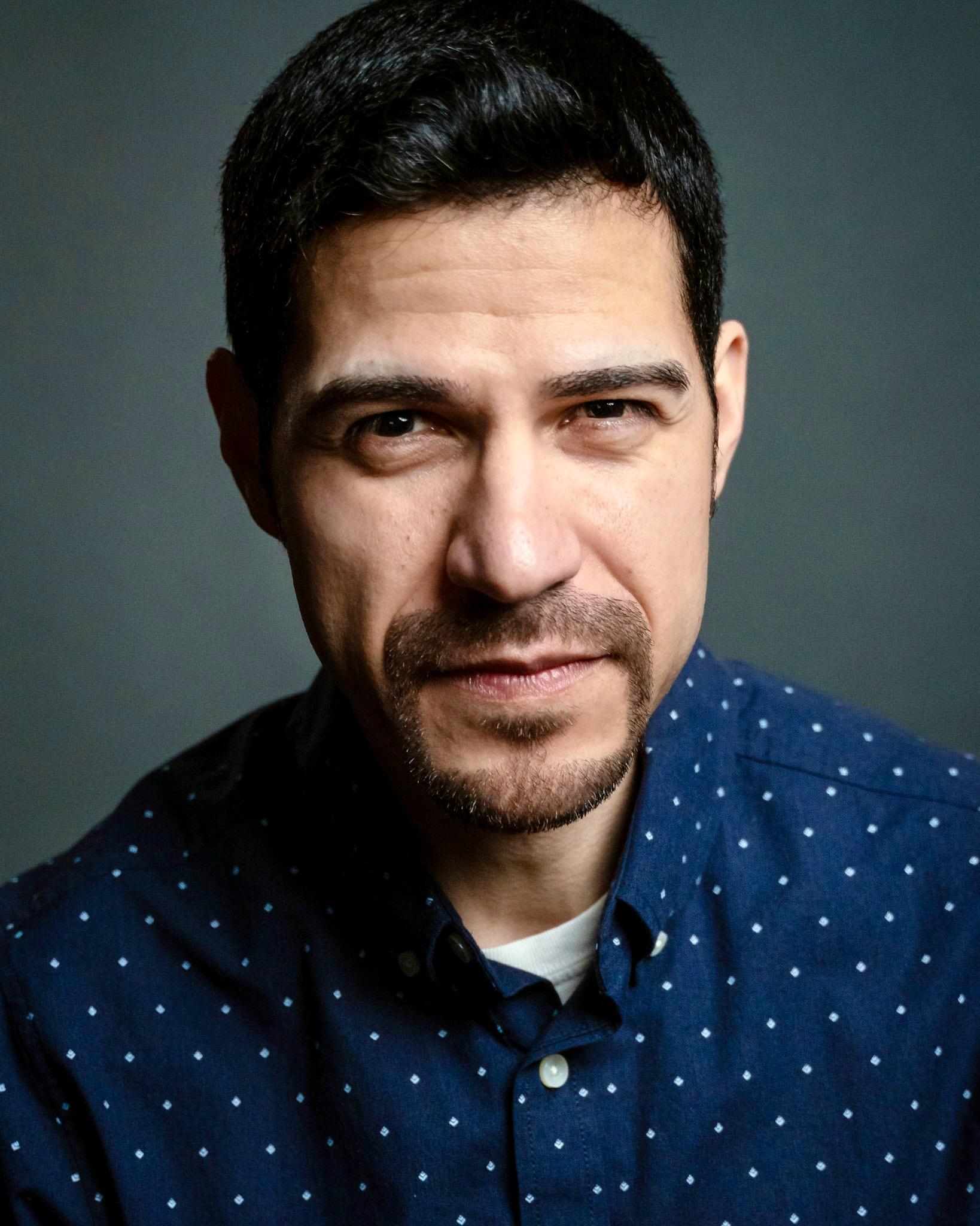 actor Emir García large photo