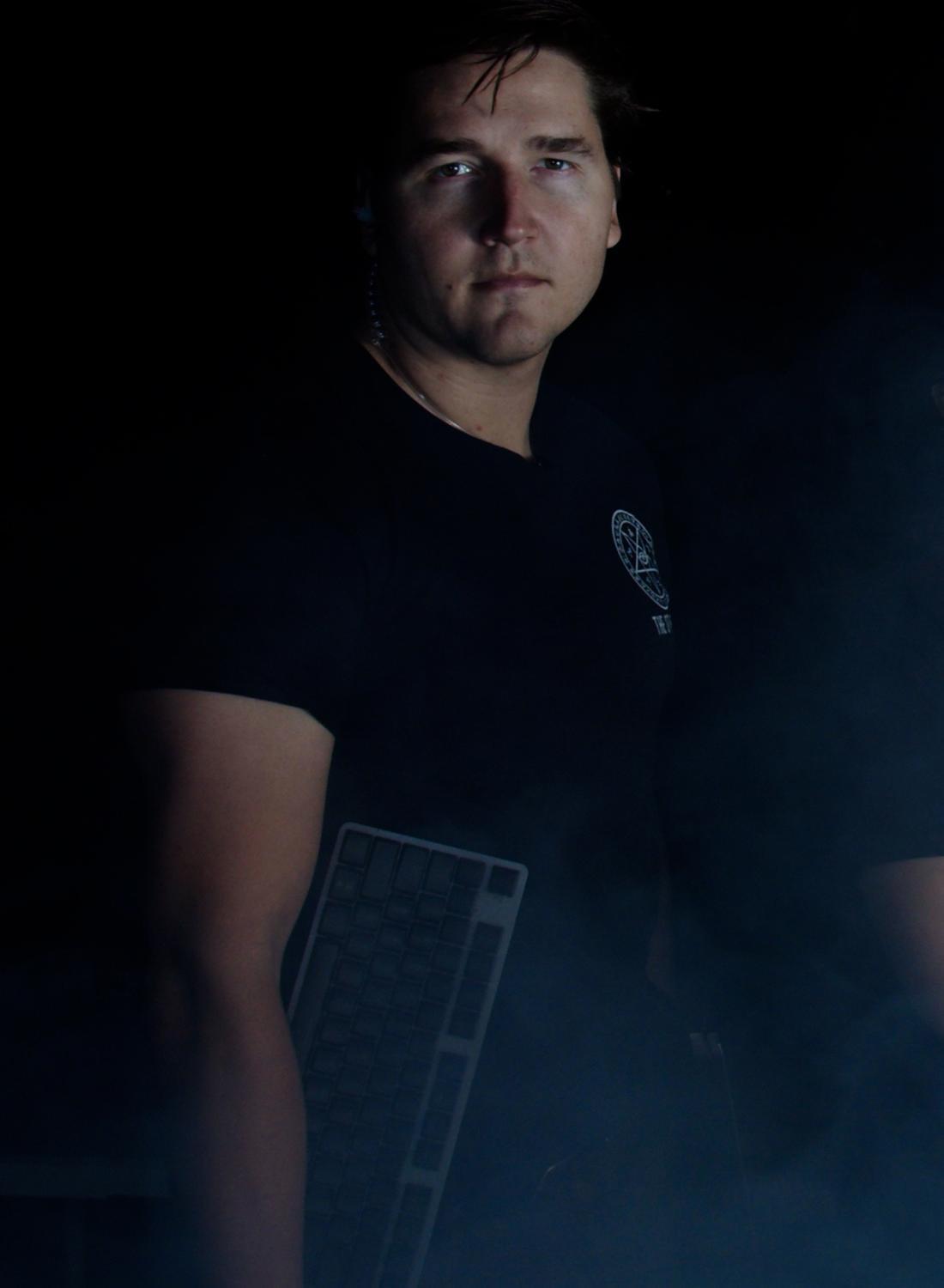 actor Kellan Rudnicki large photo