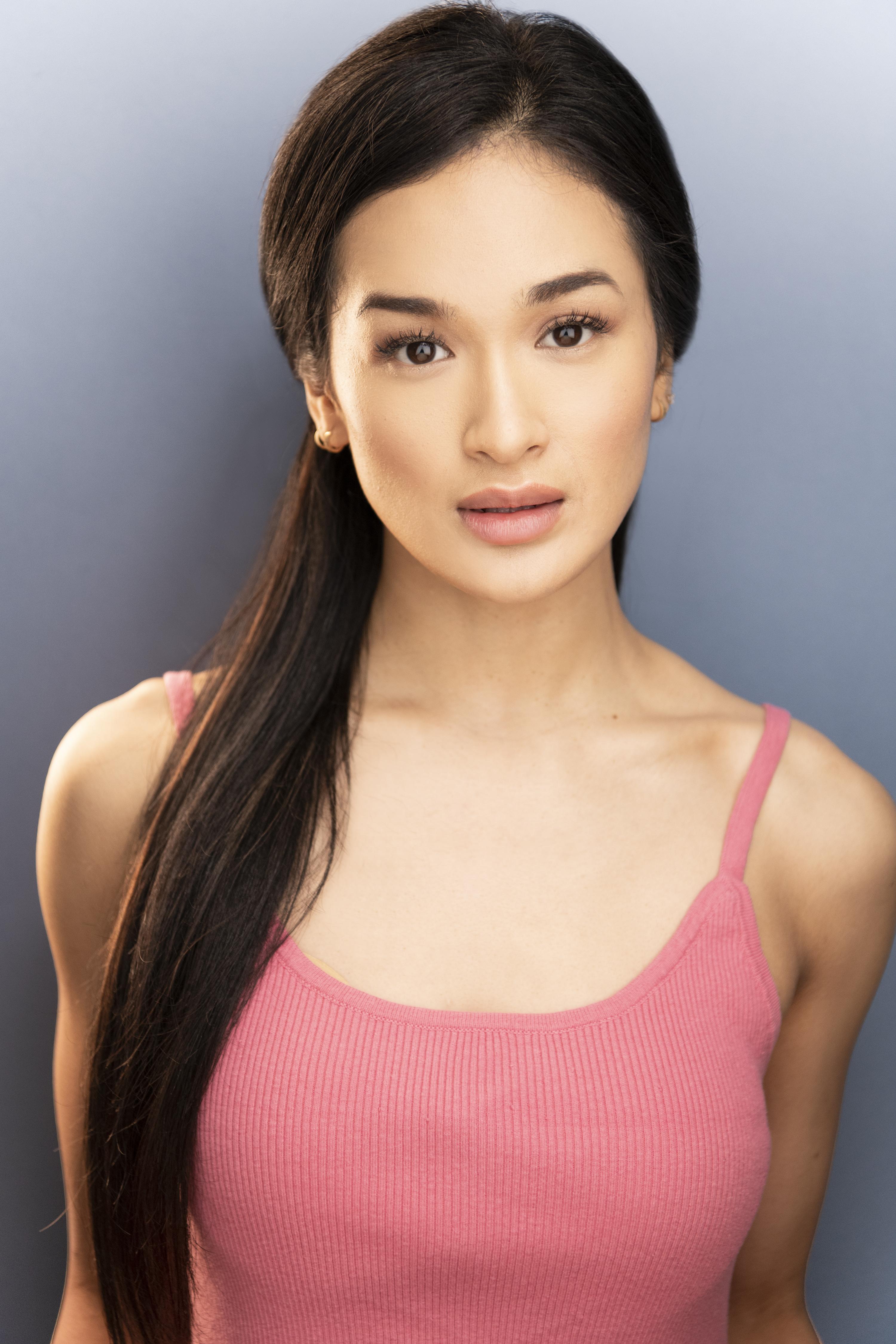 actor Julia Abueva large photo