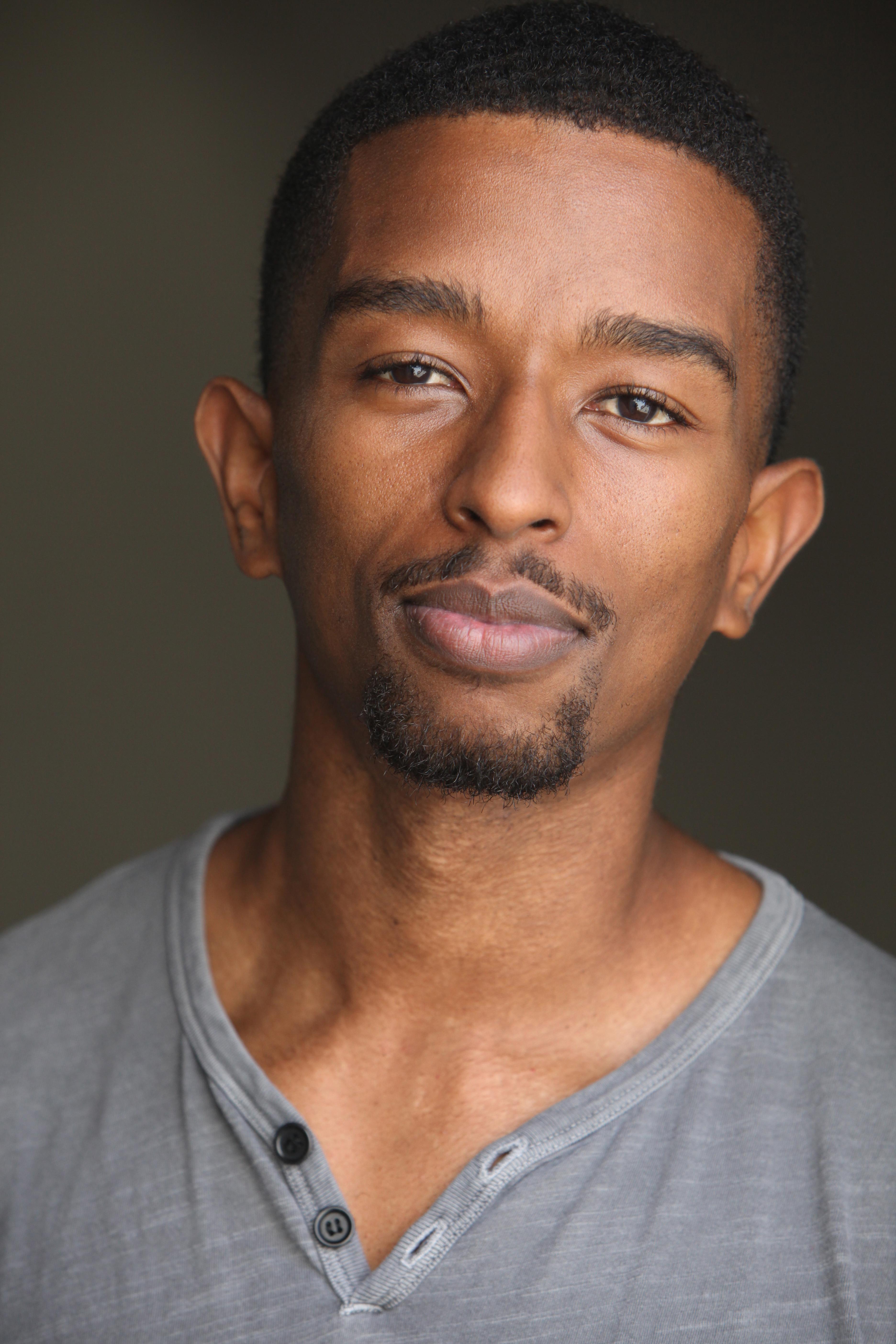 actor Kevin L. Walker large photo