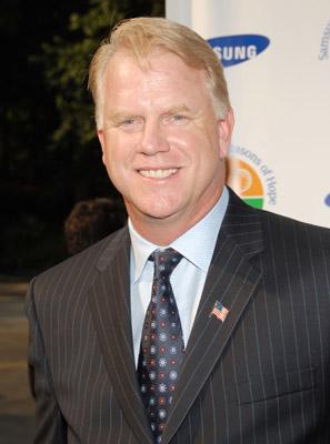 actor Boomer Esiason large photo