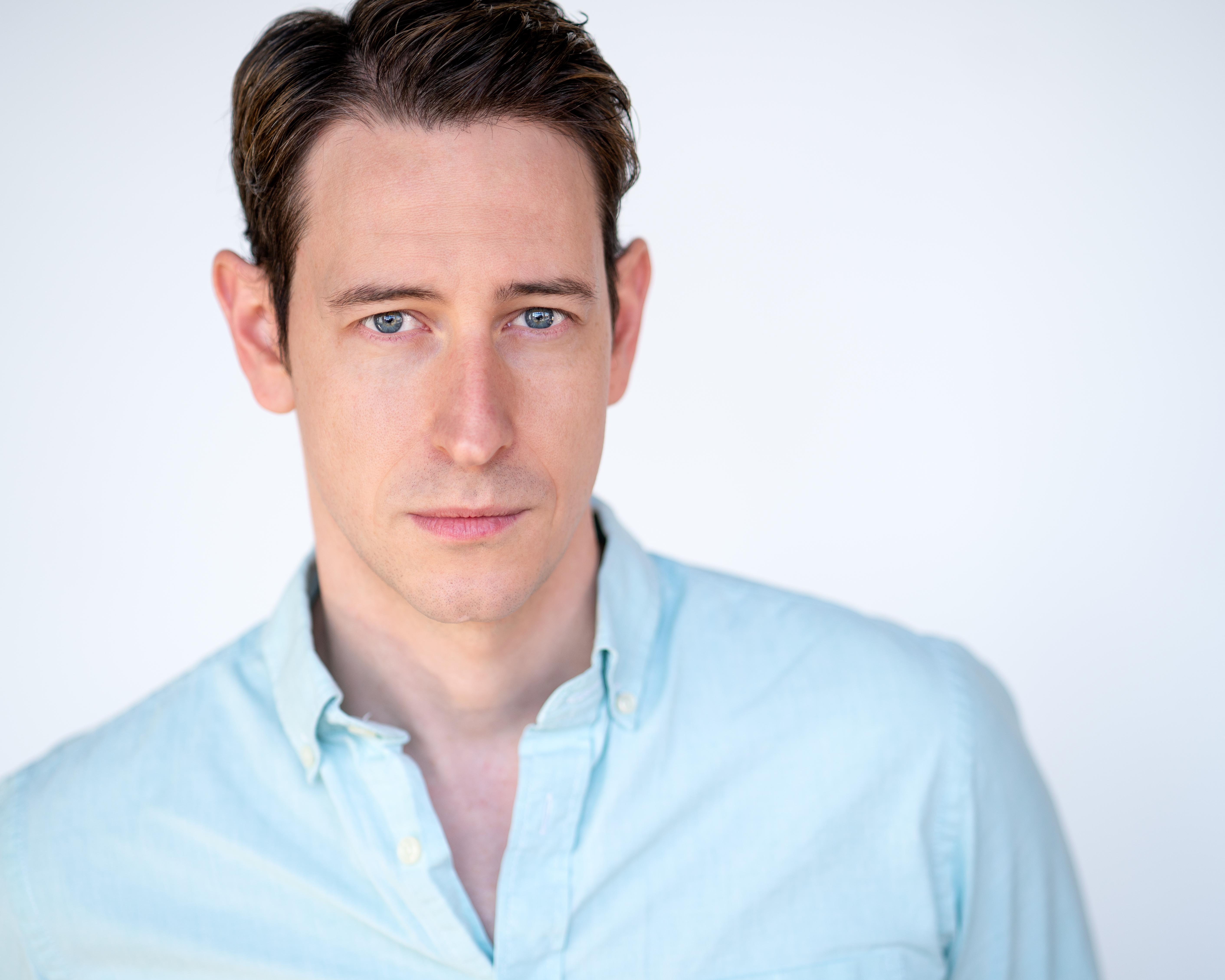 actor Davis DeRock large photo