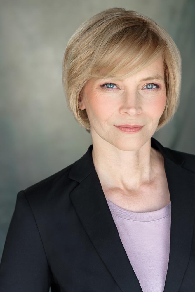 actor Barbara Eaker large photo