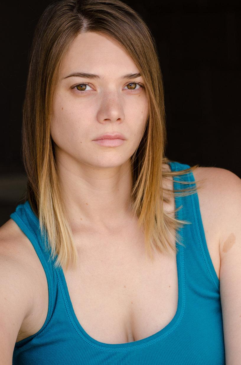 actor Amber Watson large photo