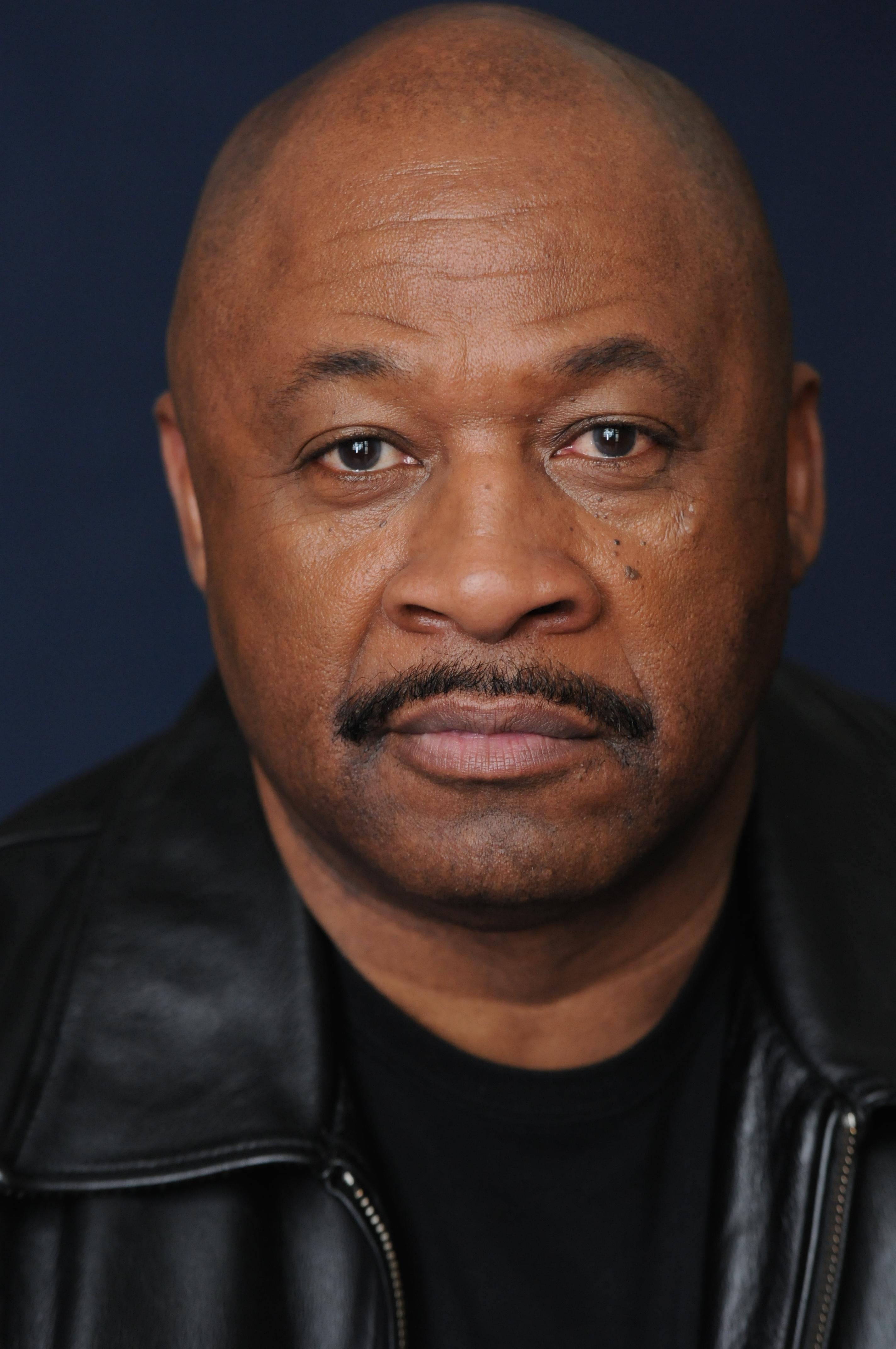 actor Duane Hodges large photo