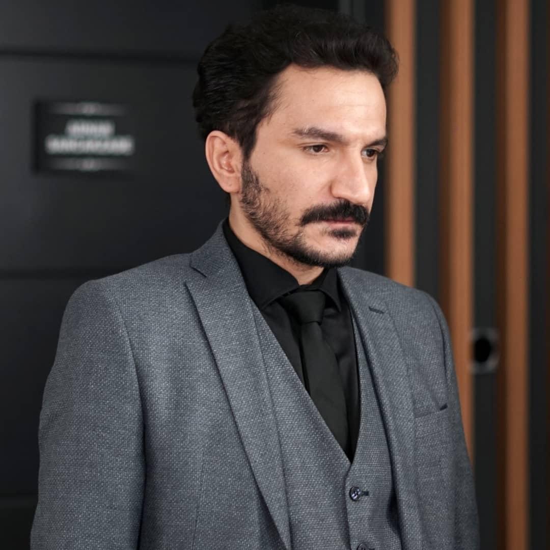 actor Inanç Konukçu large photo